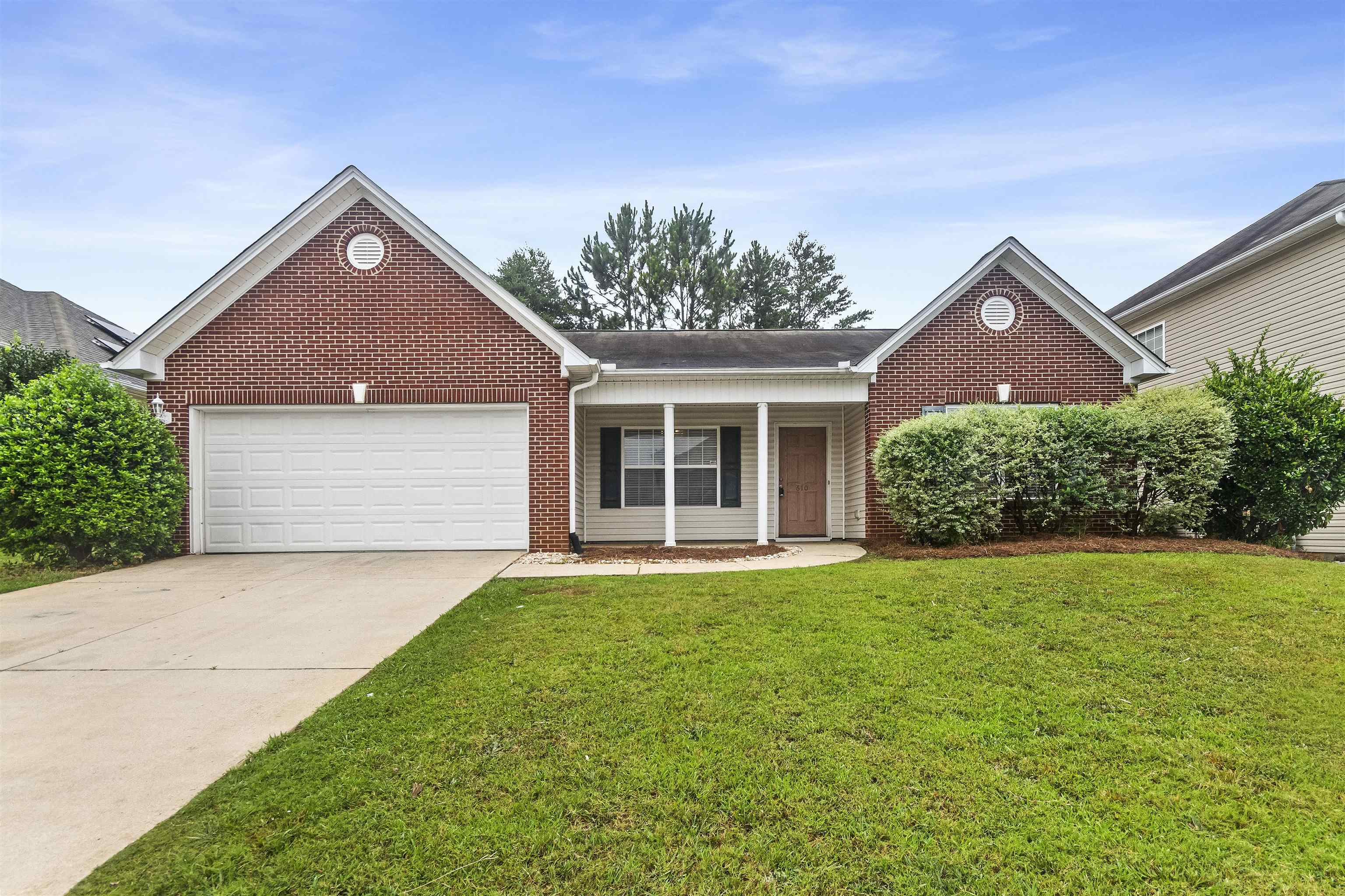 610 Adelaide Drive Property Photo 1
