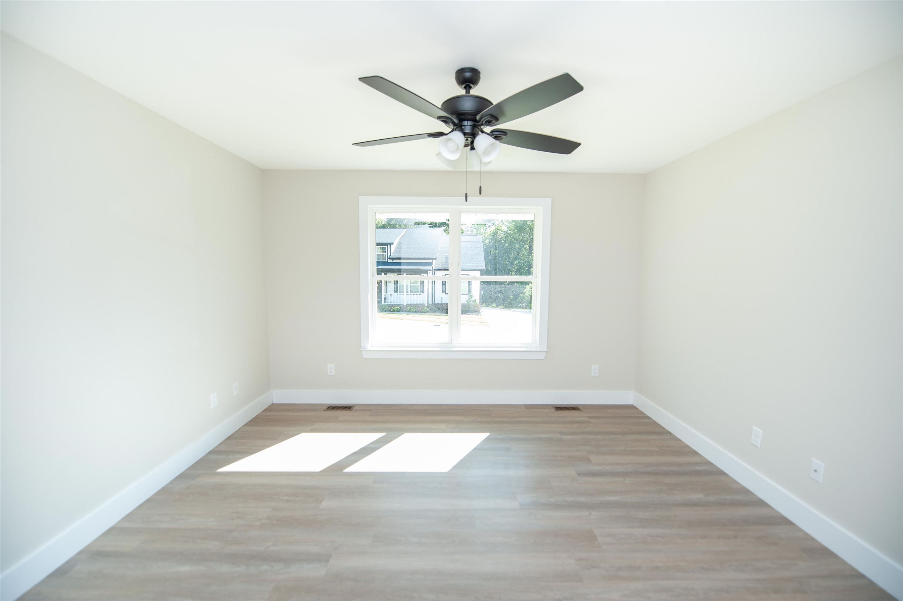 126 Paisley Promenade Property Photo 22