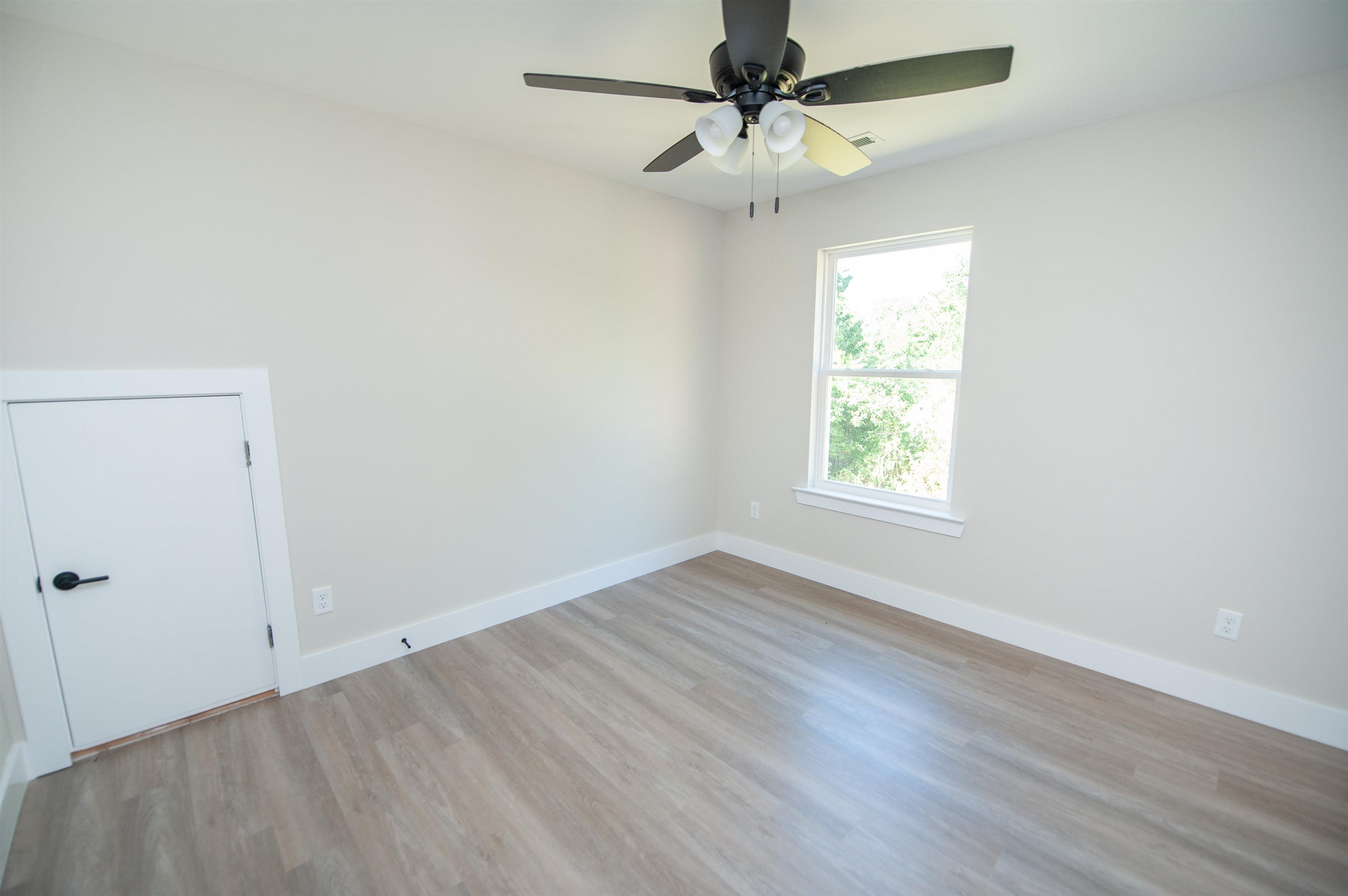 126 Paisley Promenade Property Photo 26