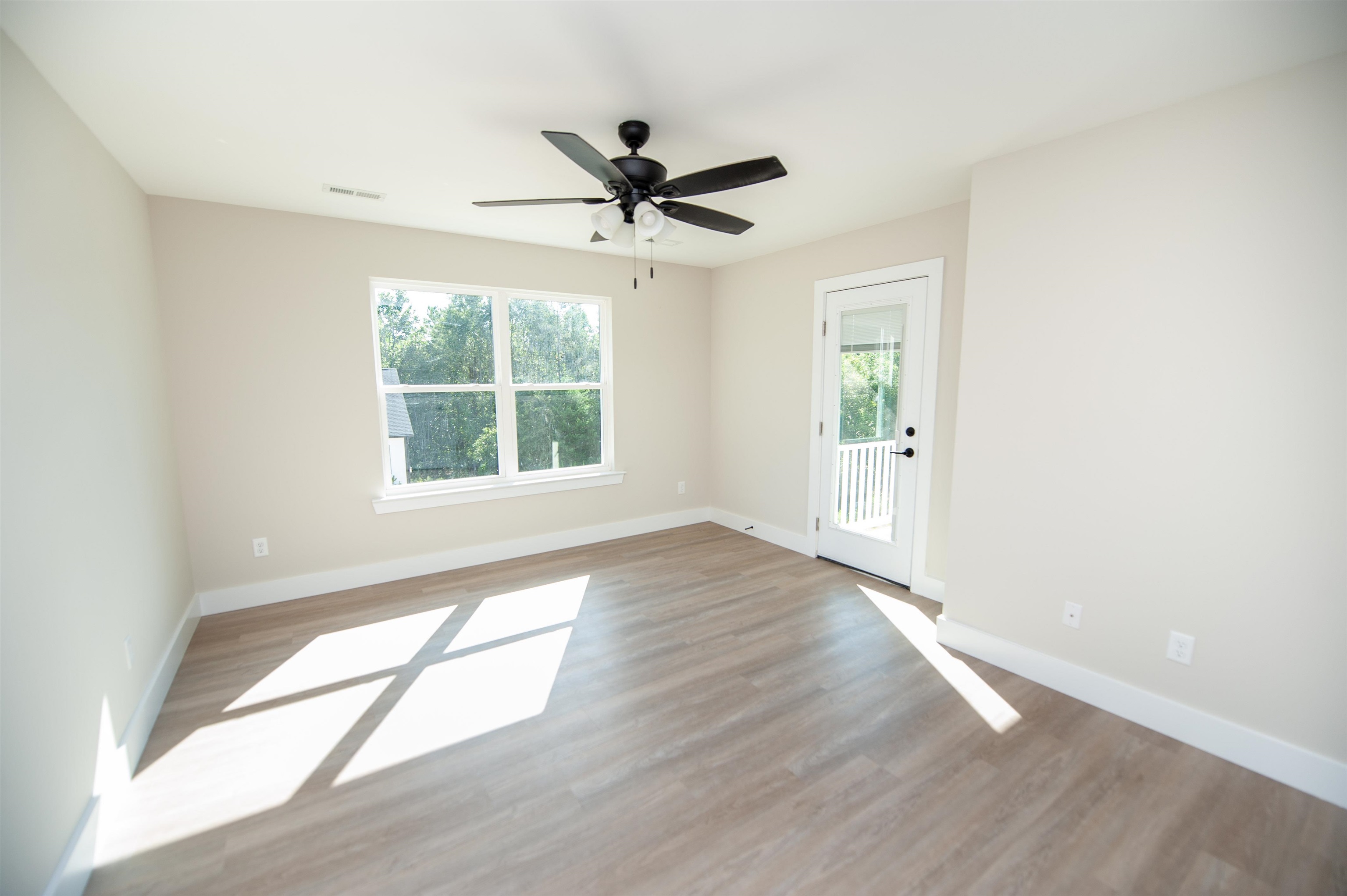 126 Paisley Promenade Property Photo 28