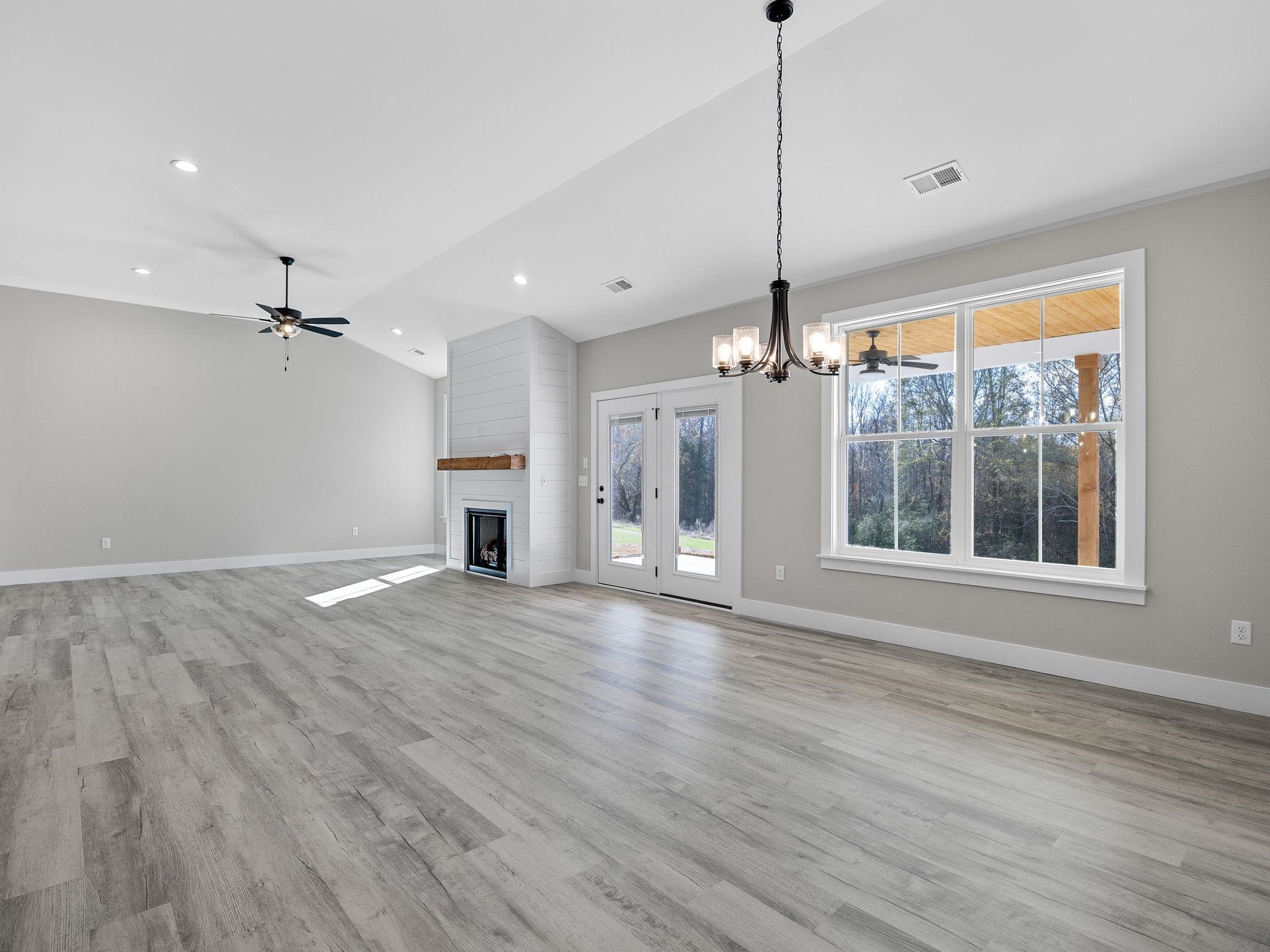 11573 New Cut Road Property Photo 13