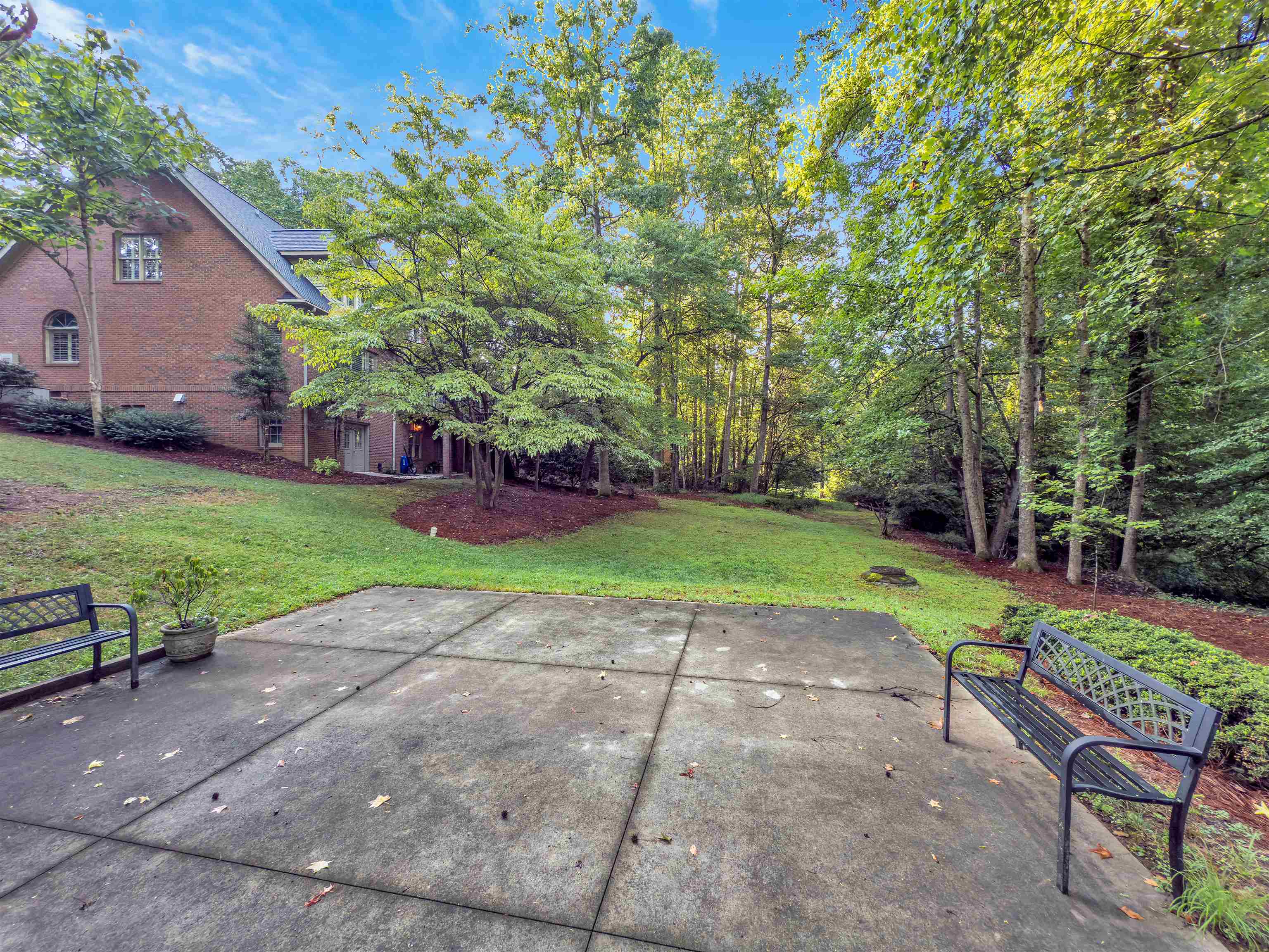 388 Pinehurst Drive Property Photo 26