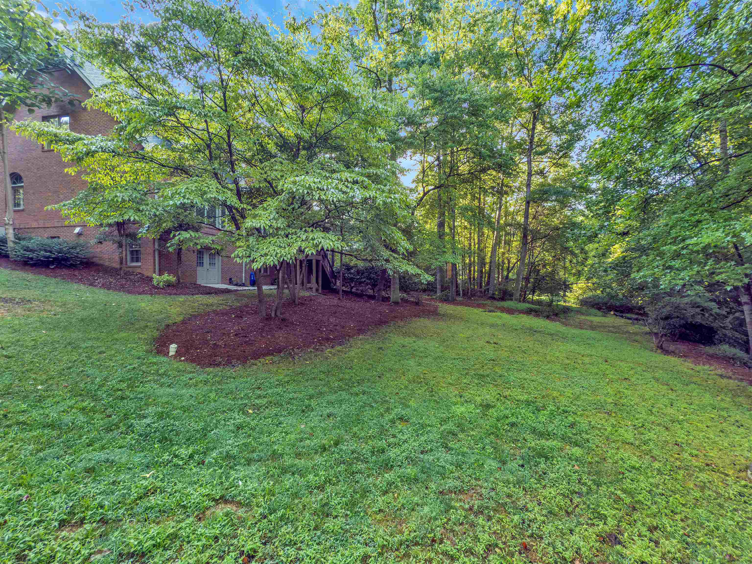388 Pinehurst Drive Property Photo 41