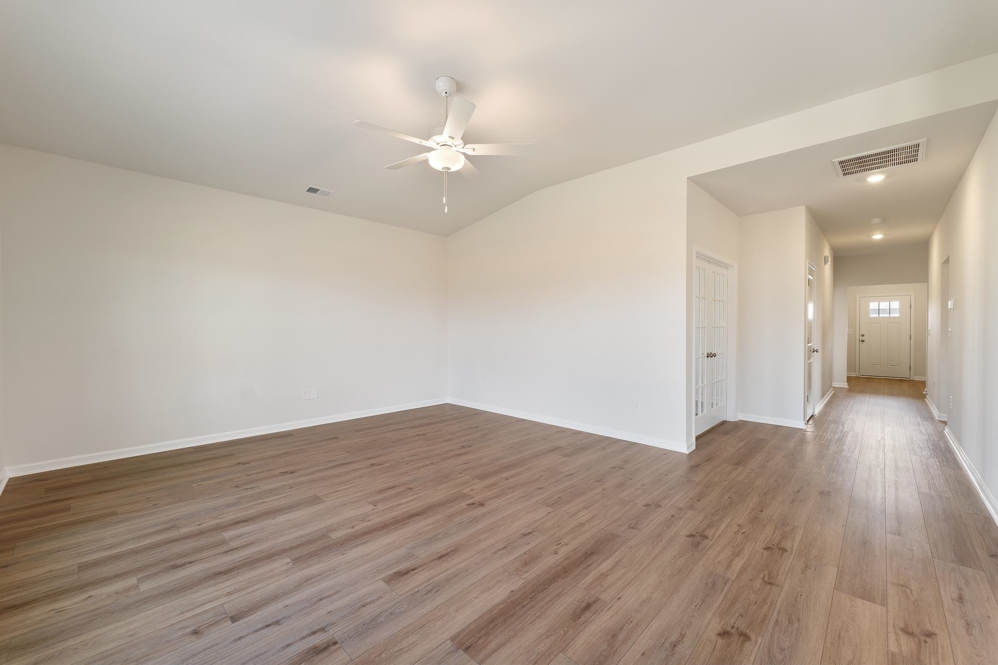 410 Dodger Avenue Property Photo 5