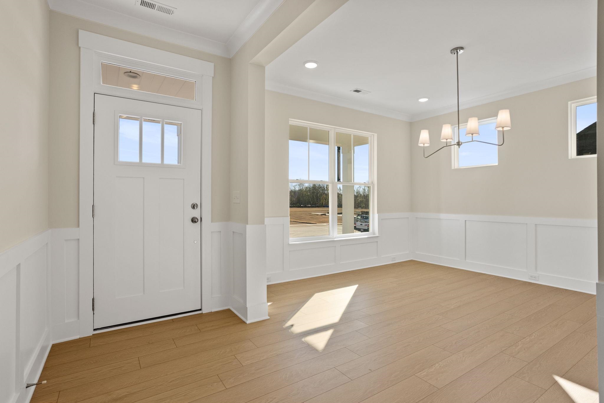 1716 Constitution Lane Property Photo 2