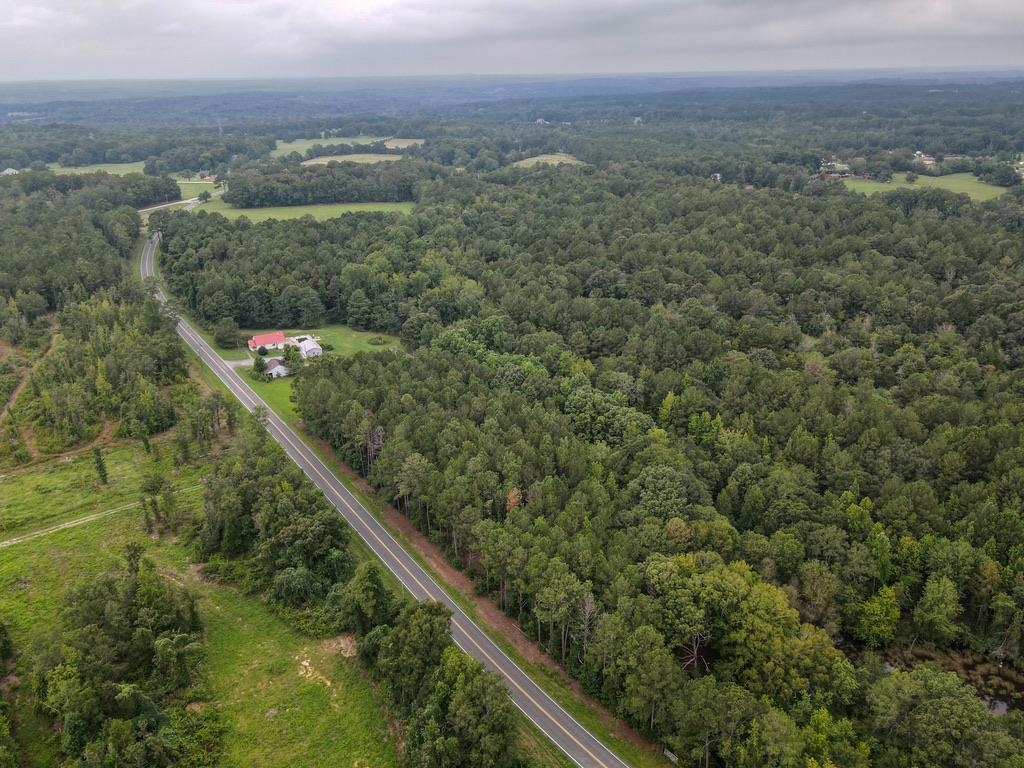 327935 Property Photo 5