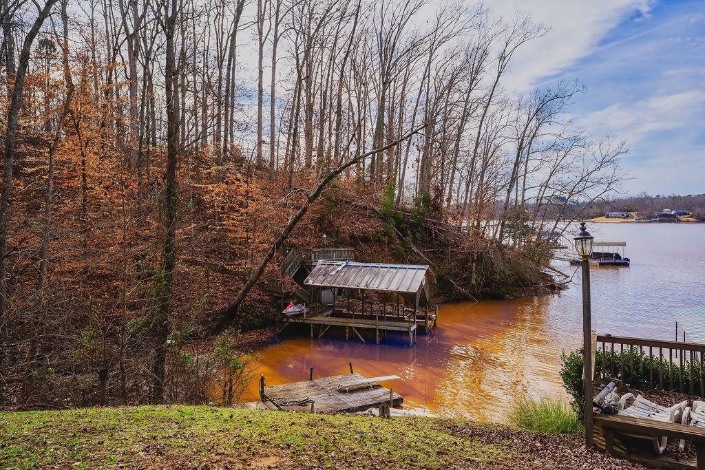 327996 Property Photo 5