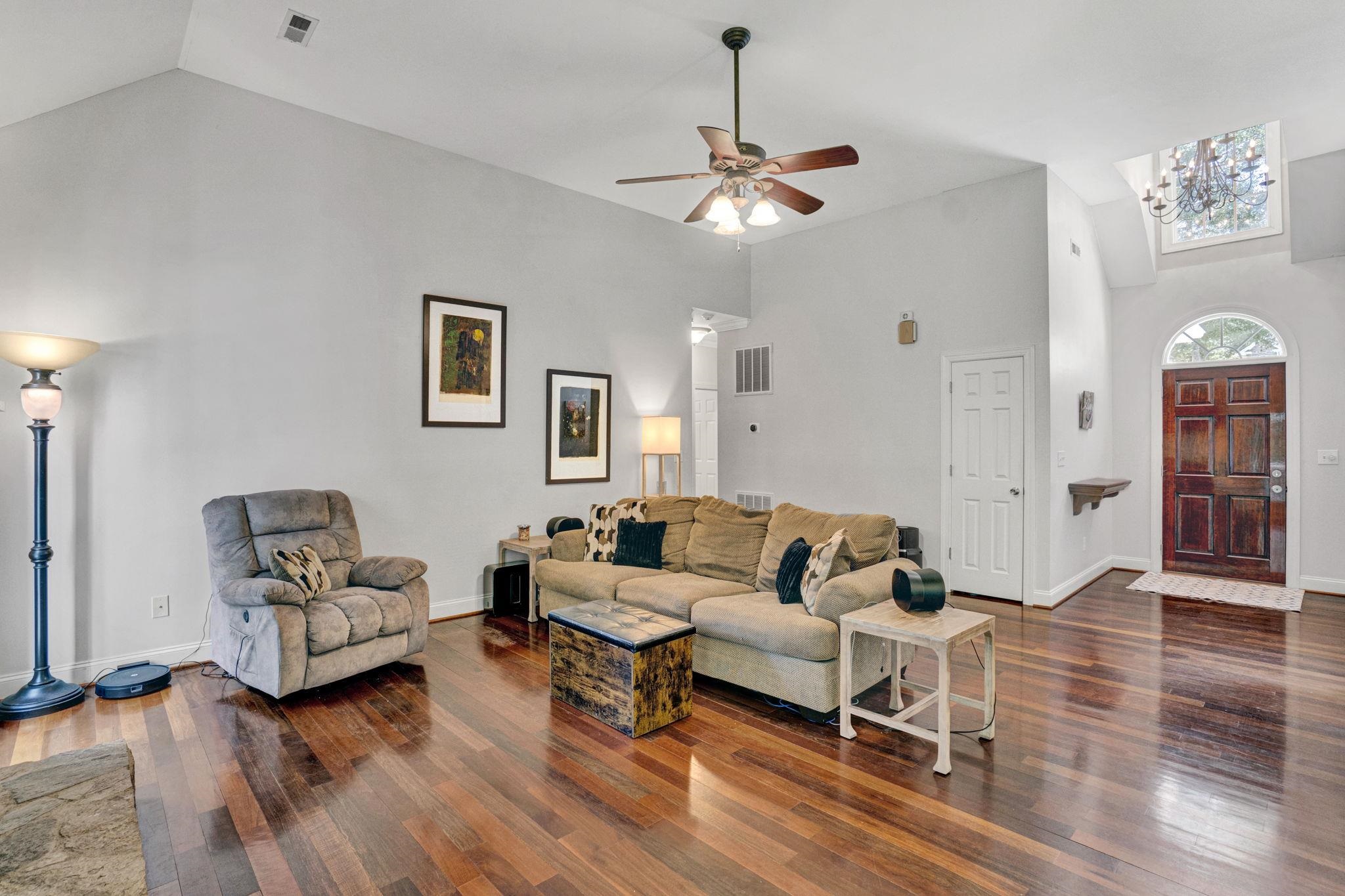 36 Prince Williams Court Property Photo 2