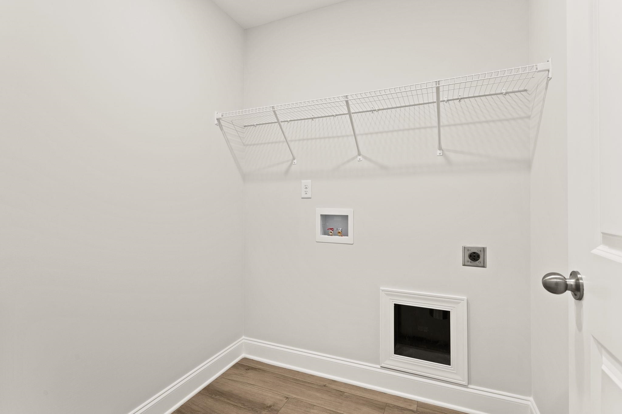 1813 Betsy Ross Drive Property Photo 19