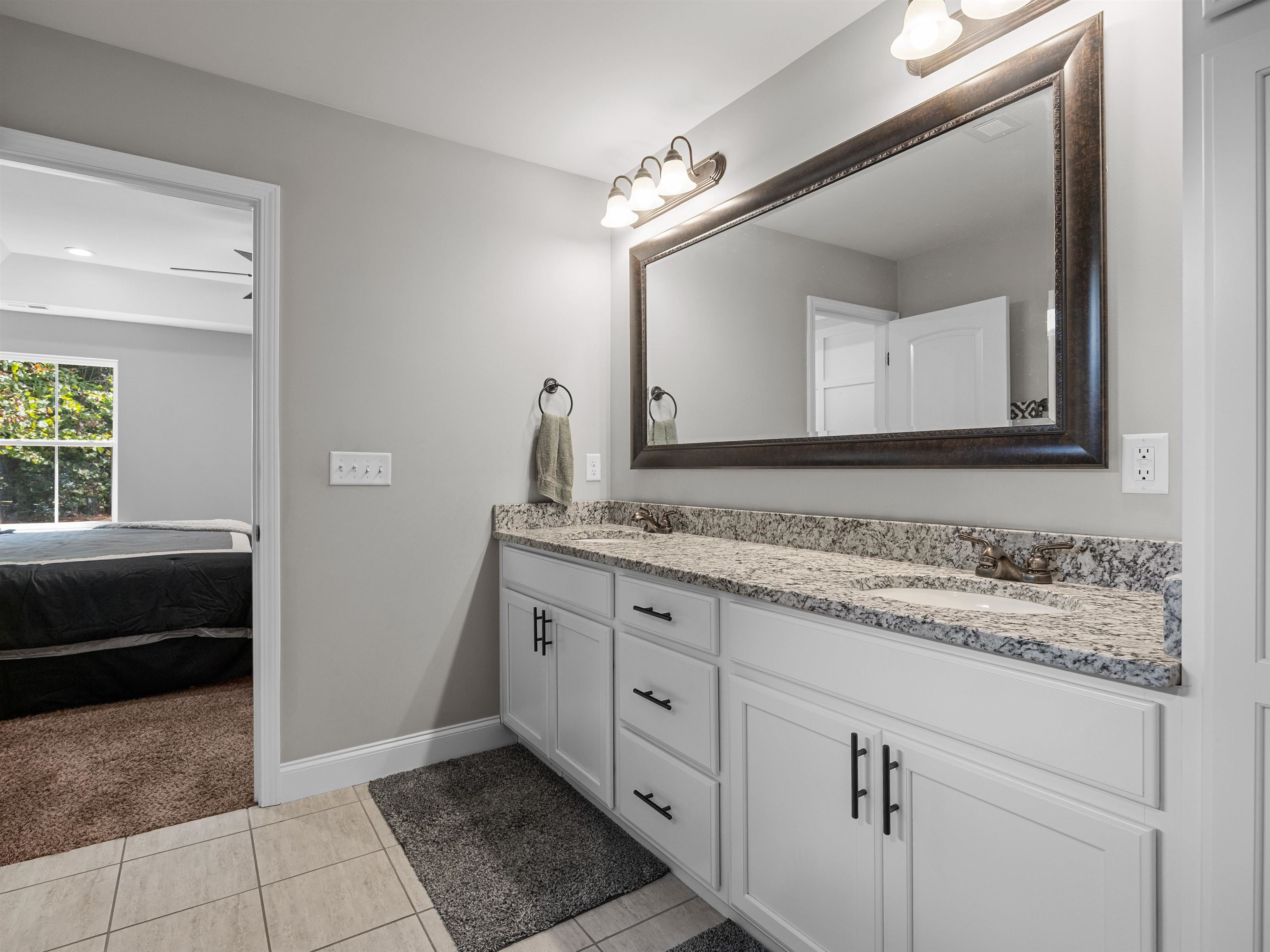 10938 Reidville Road Property Photo 18
