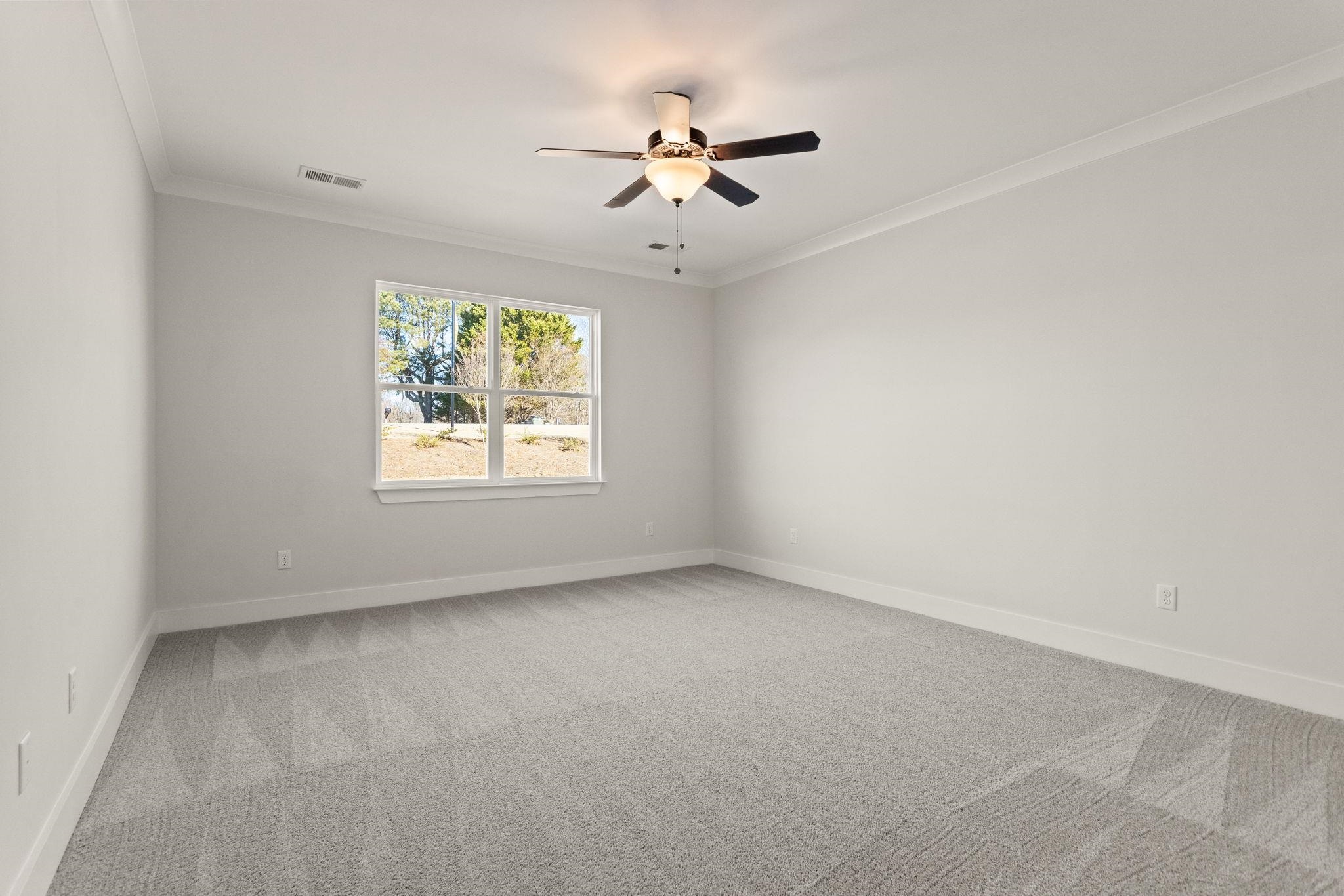 1821 Betsy Ross Drive Property Photo 12