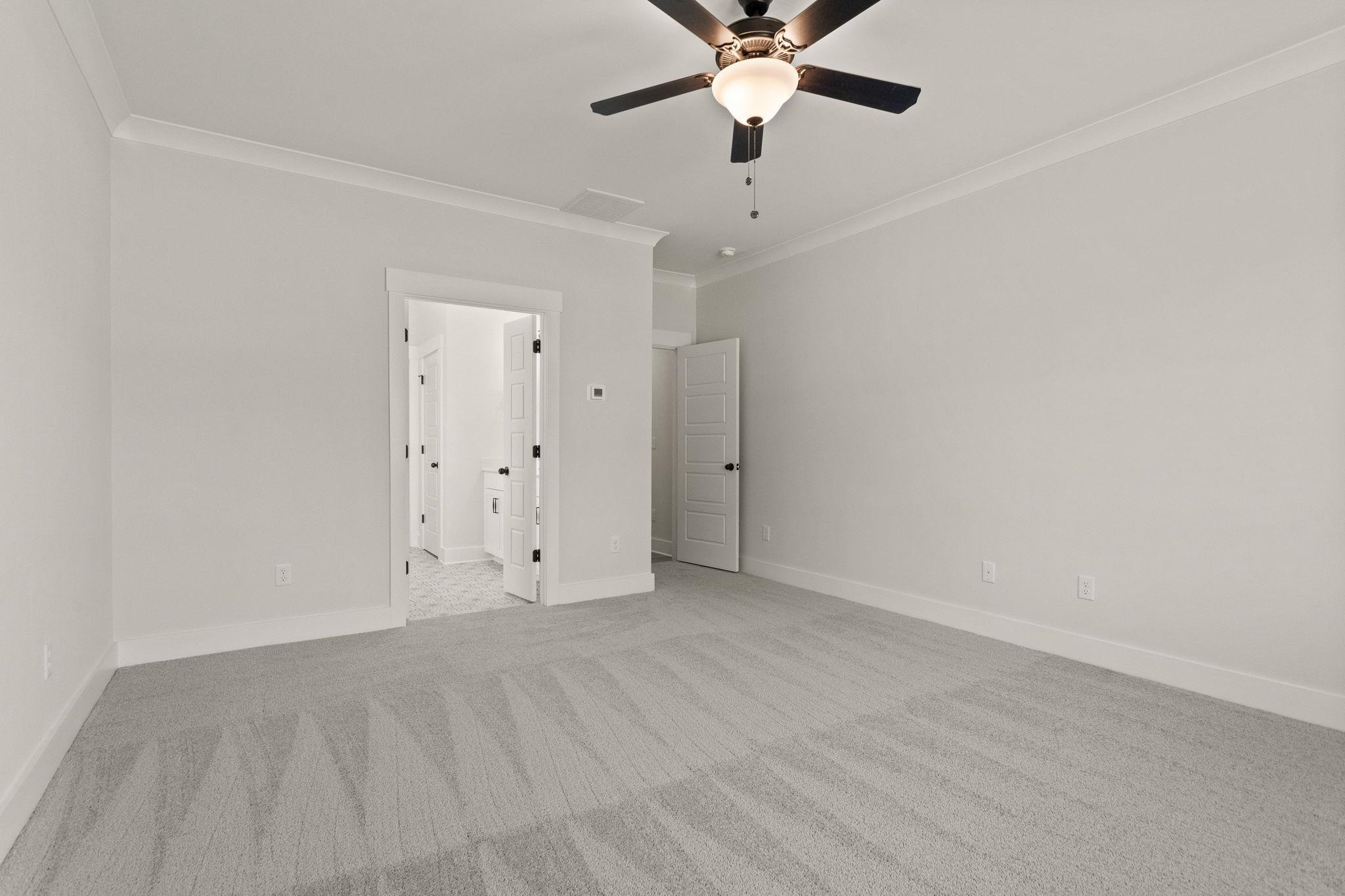 1821 Betsy Ross Drive Property Photo 14