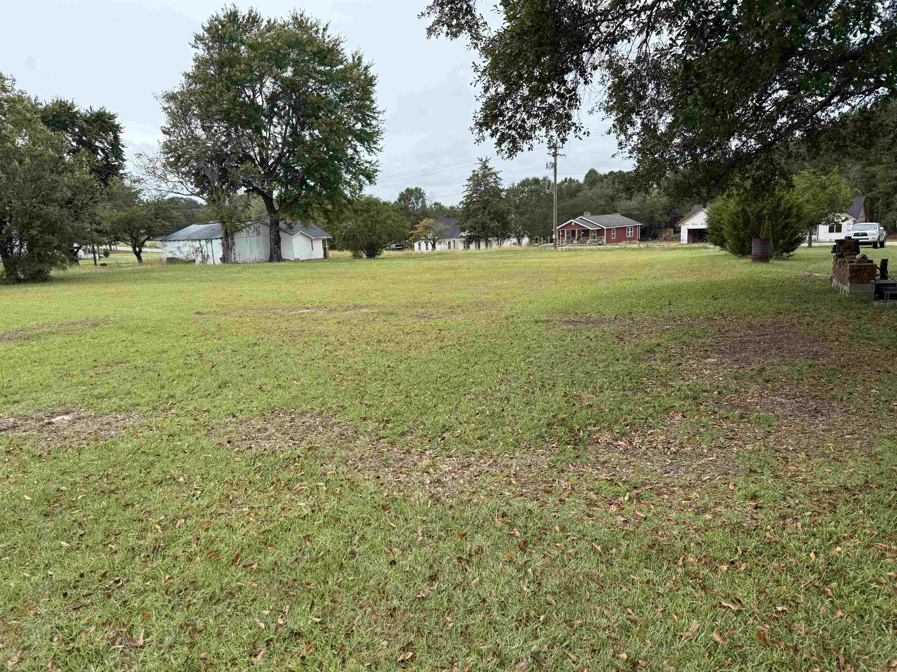 329370 Property Photo 2