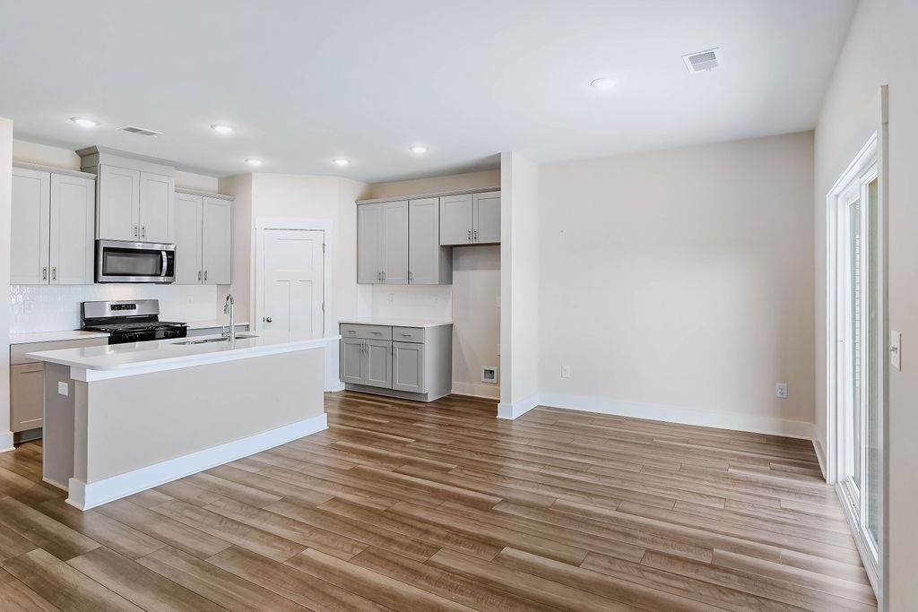 602 Splendid Place Property Photo 22