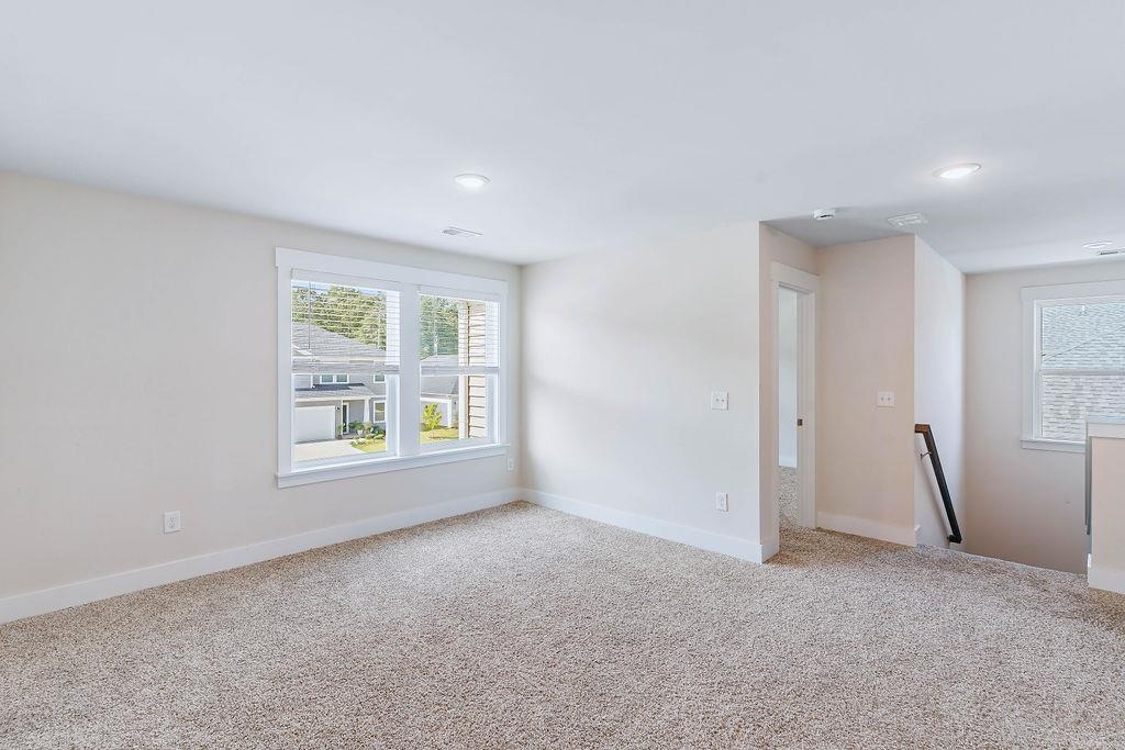 602 Splendid Place Property Photo 33
