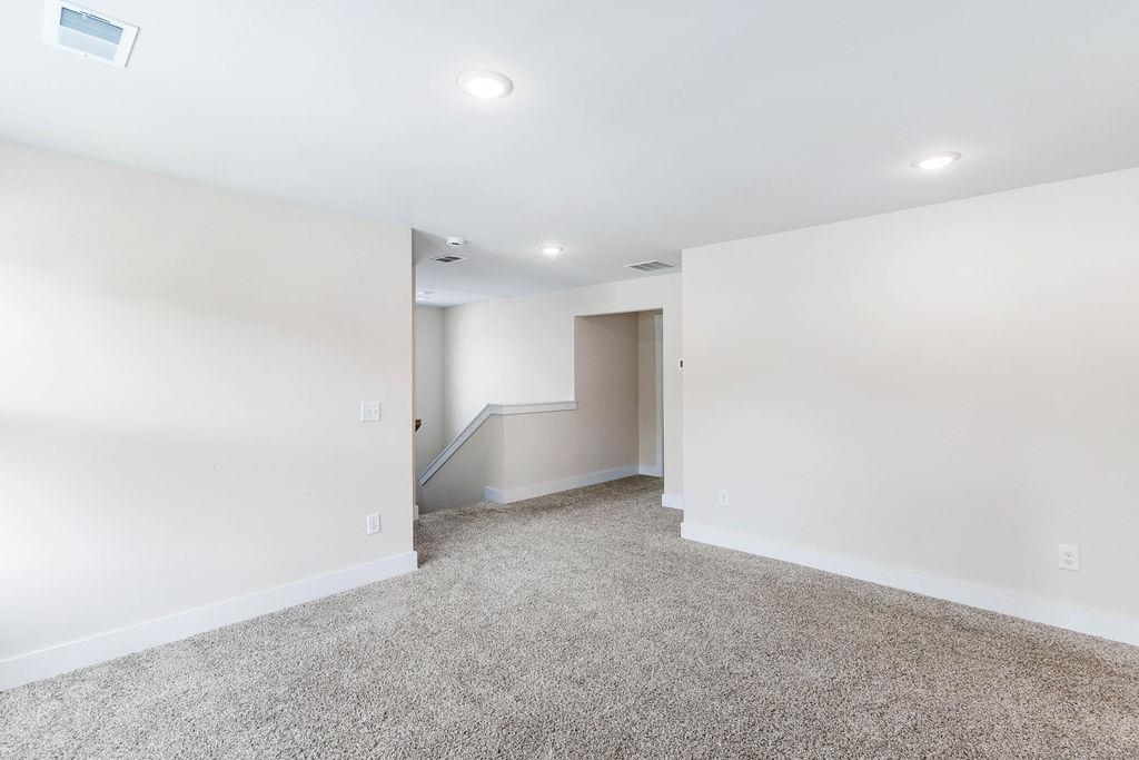602 Splendid Place Property Photo 34