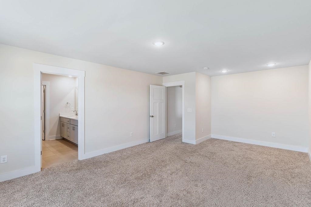 602 Splendid Place Property Photo 38