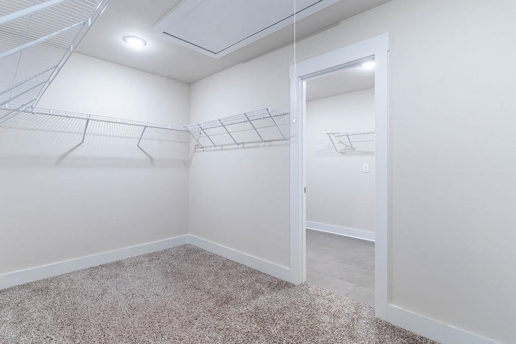 602 Splendid Place Property Photo 43
