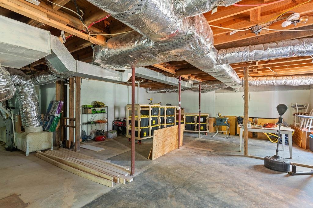 101 Hidden Hill Road Property Photo 37