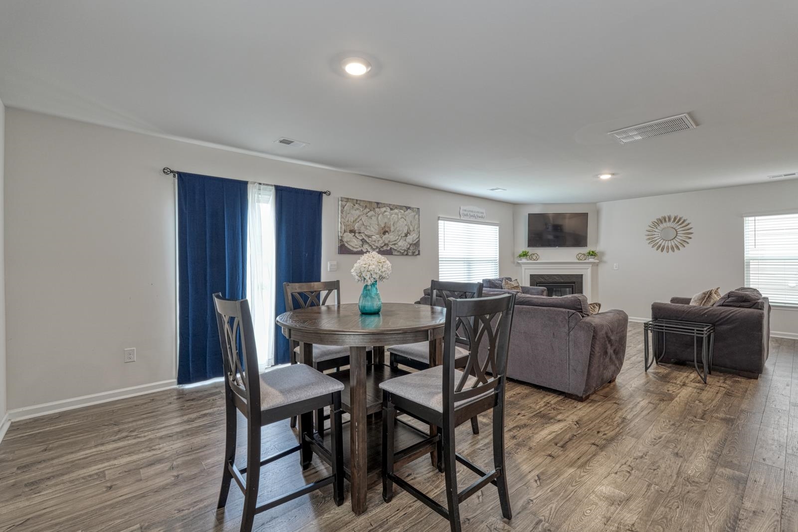 1332 Saddle Court Property Photo 15