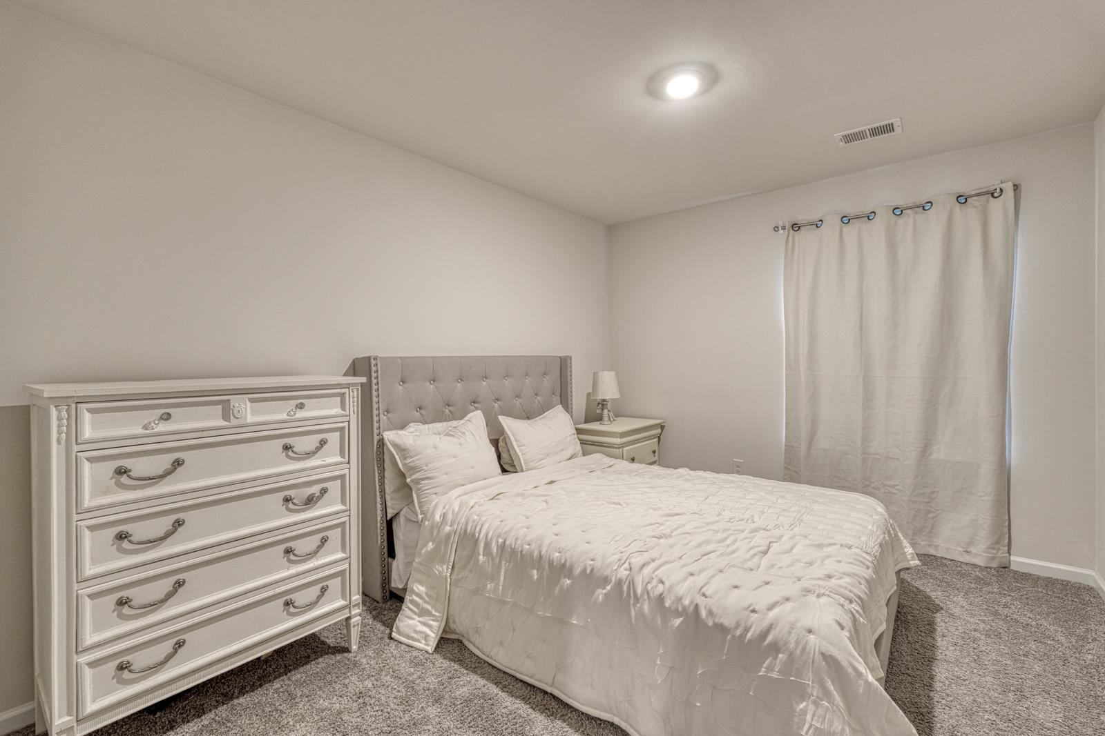 1332 Saddle Court Property Photo 25
