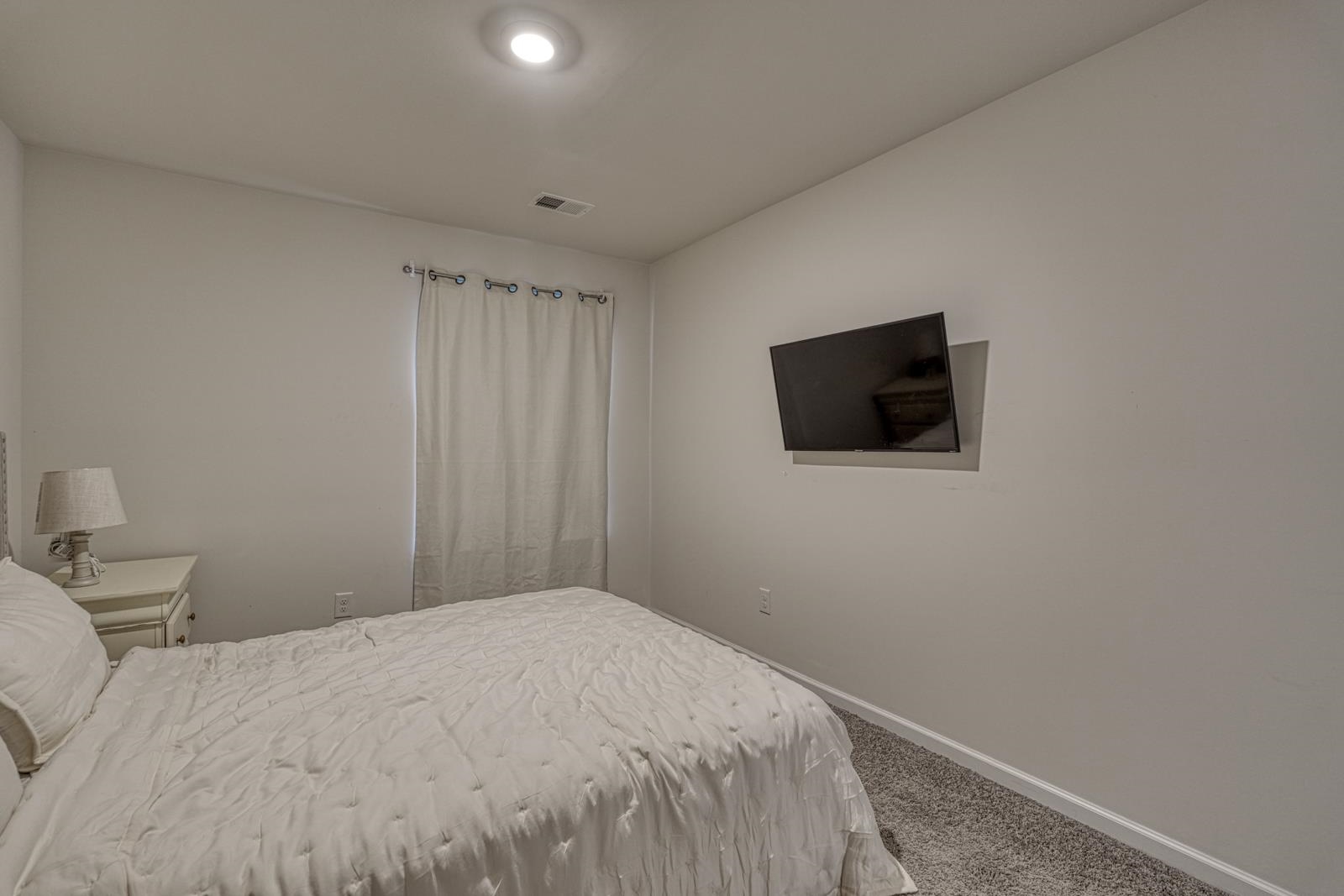 1332 Saddle Court Property Photo 27