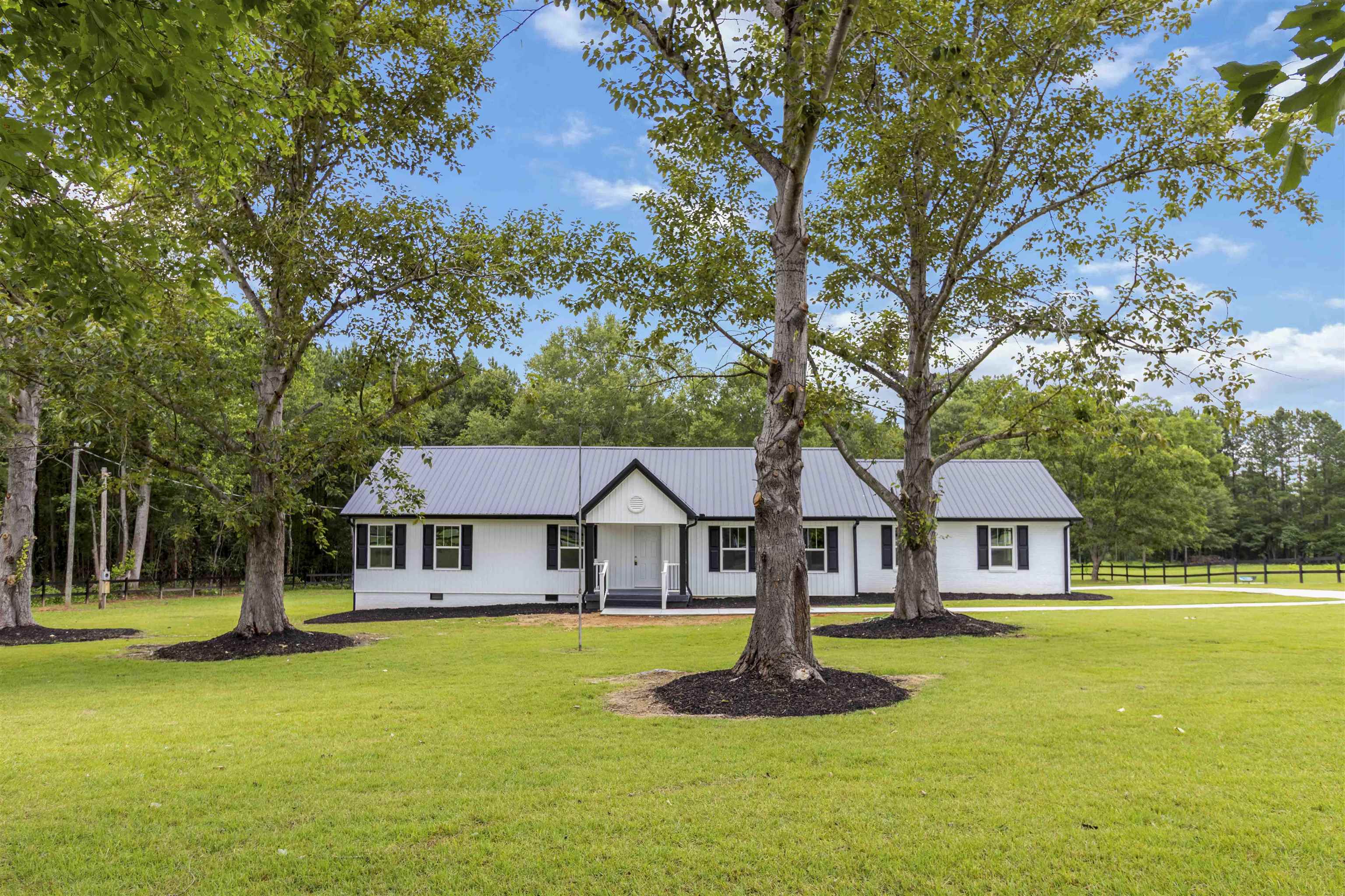 1620 Bishop Road Property Photo 4