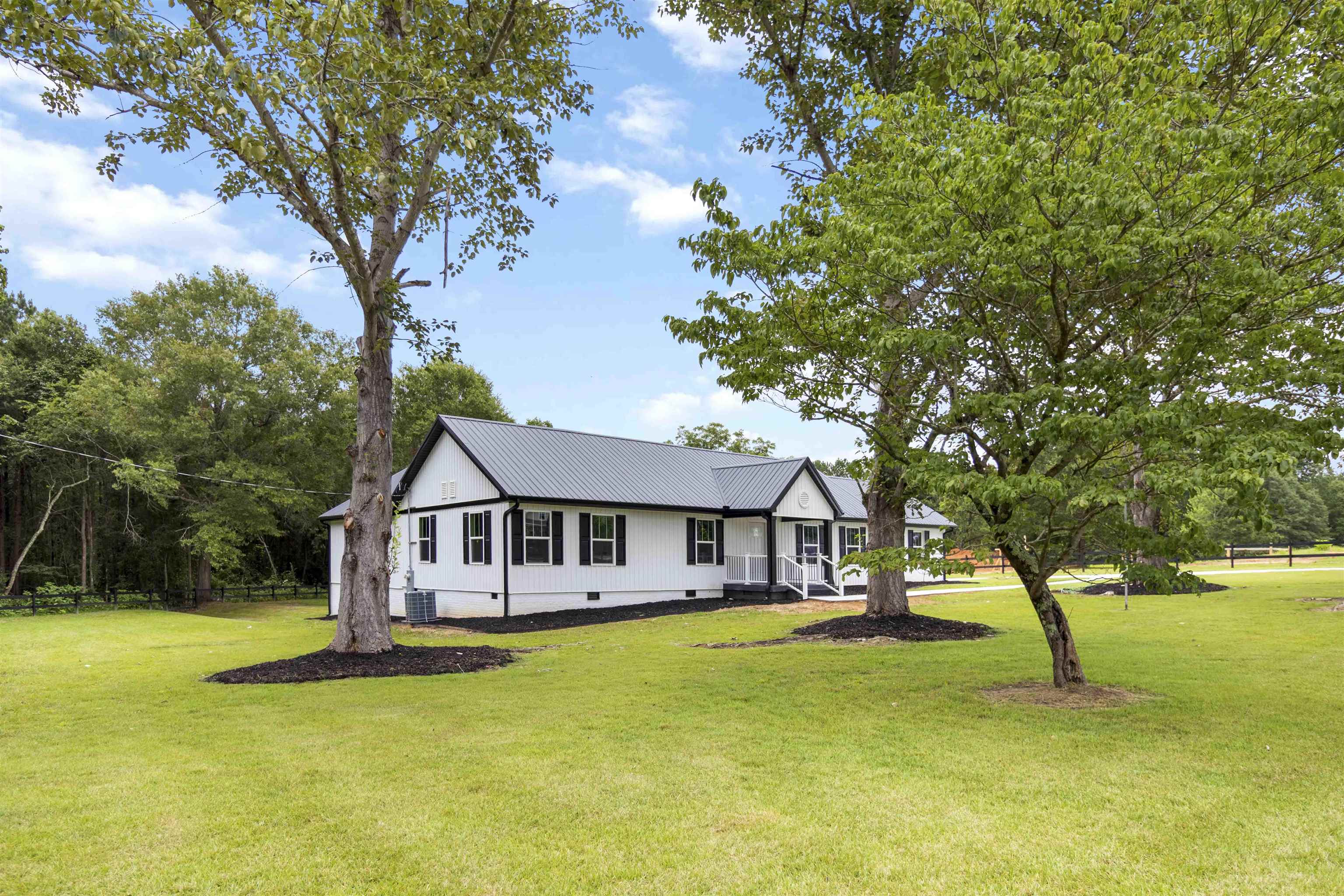 1620 Bishop Road Property Photo 5