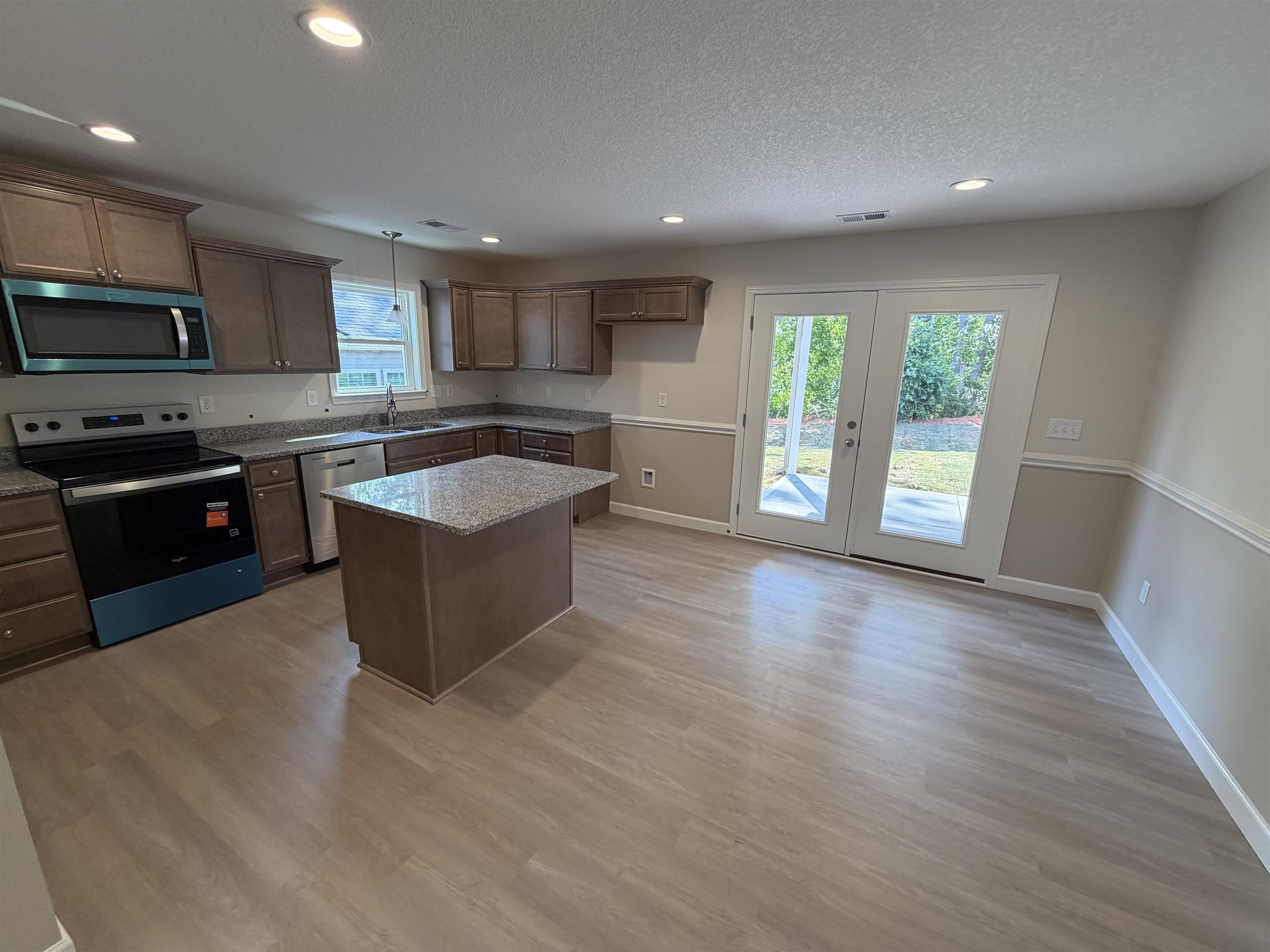 1256 Cleve Gosnell Lane Property Photo 4