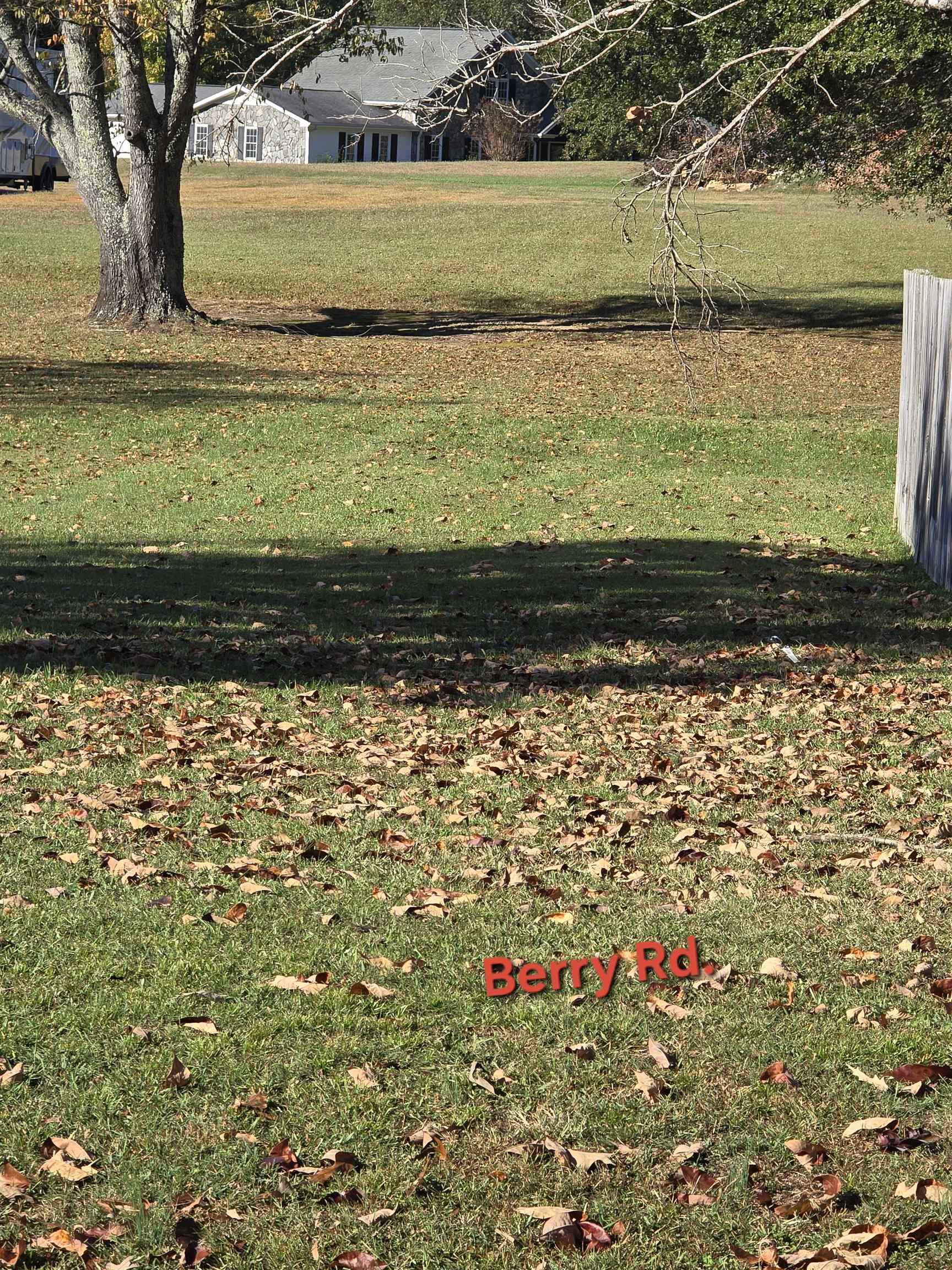 330069 Property Photo 4