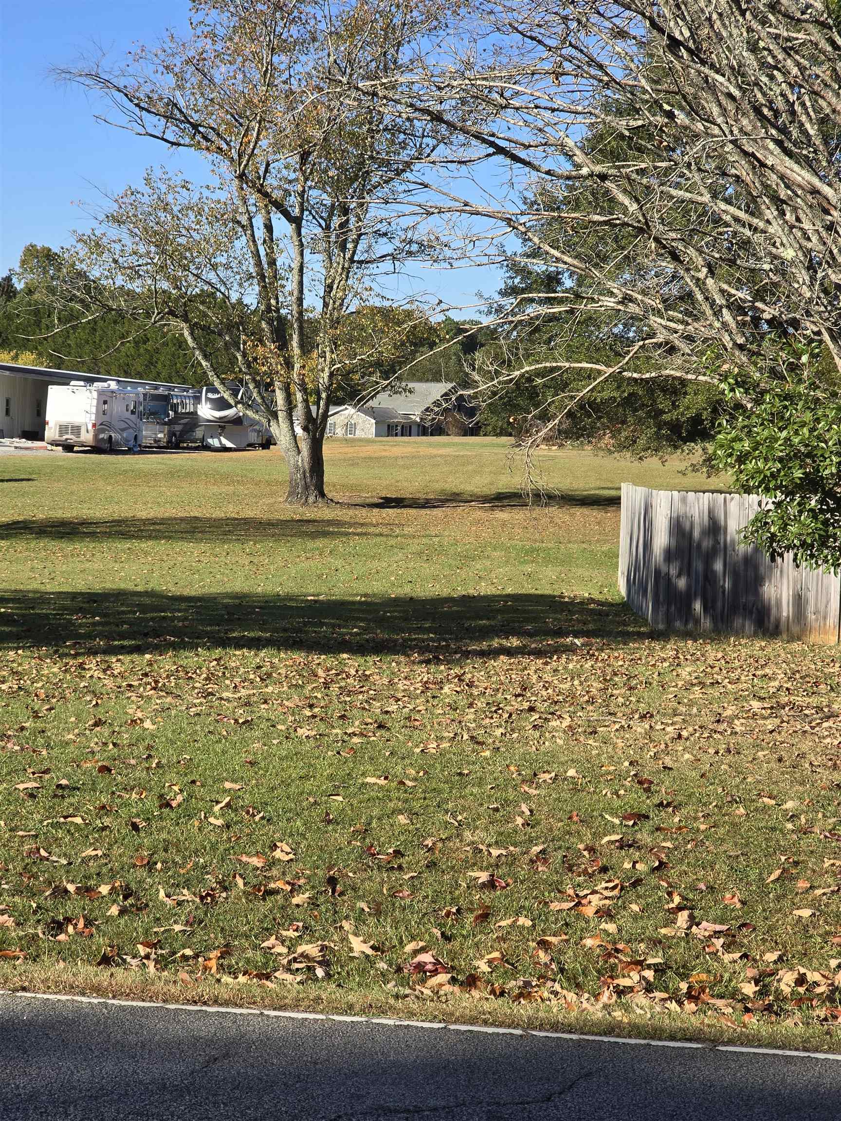 330069 Property Photo 5