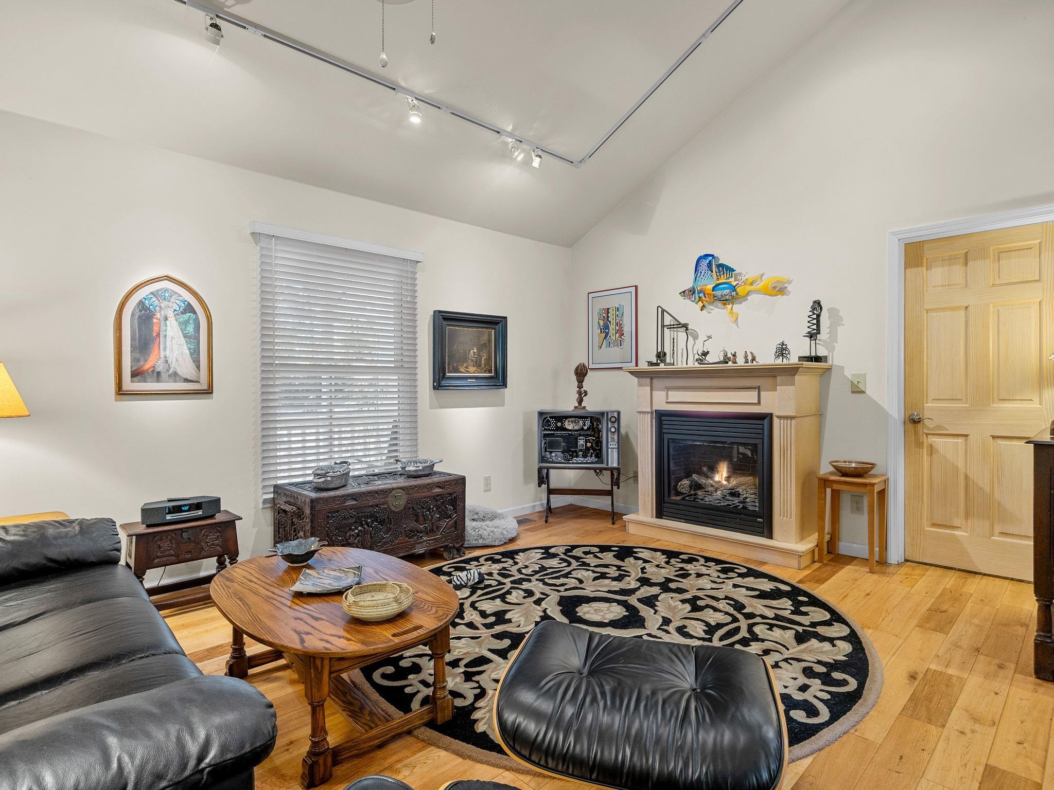 160 Caledonia Road Property Photo 7