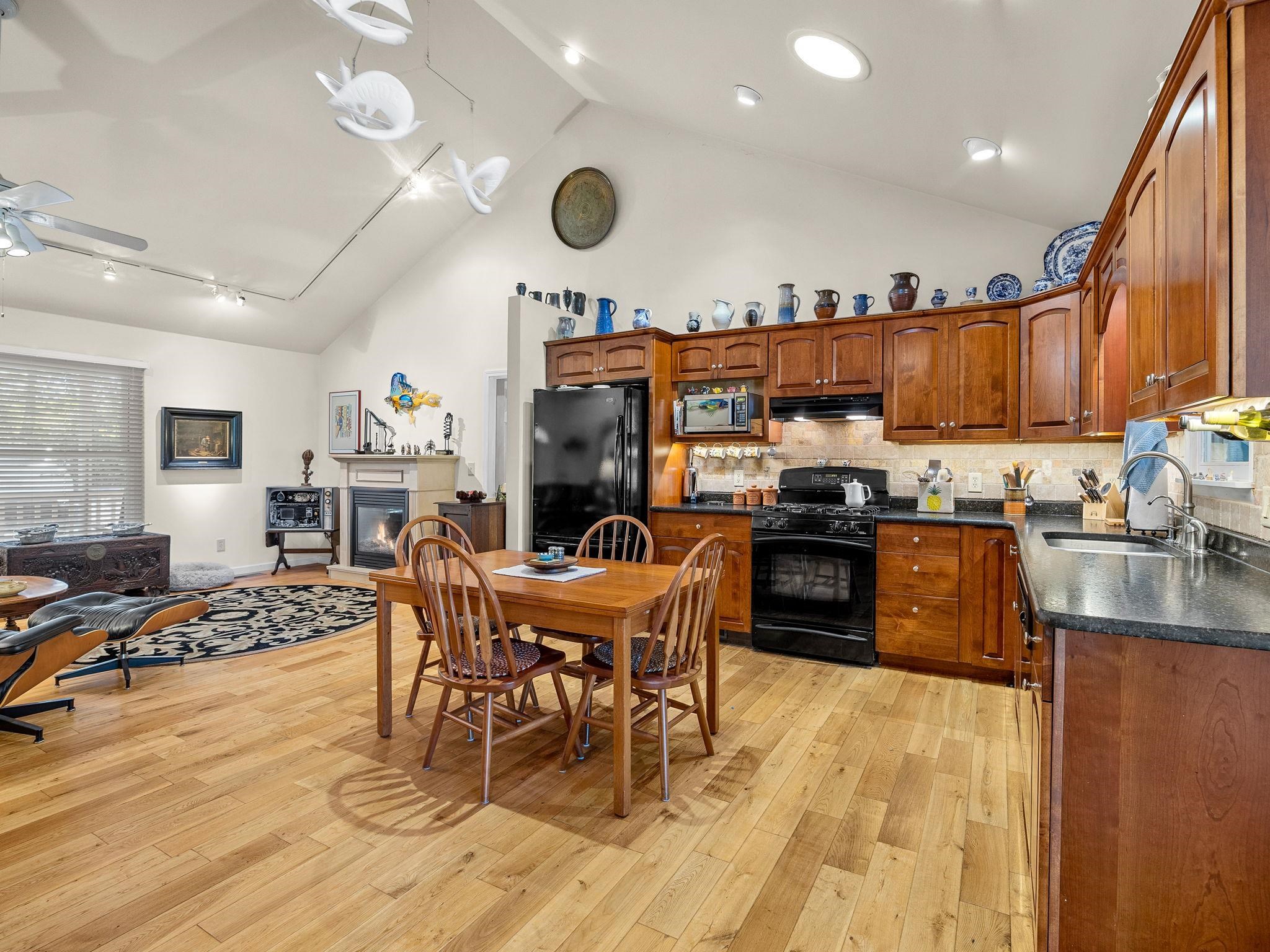 160 Caledonia Road Property Photo 12