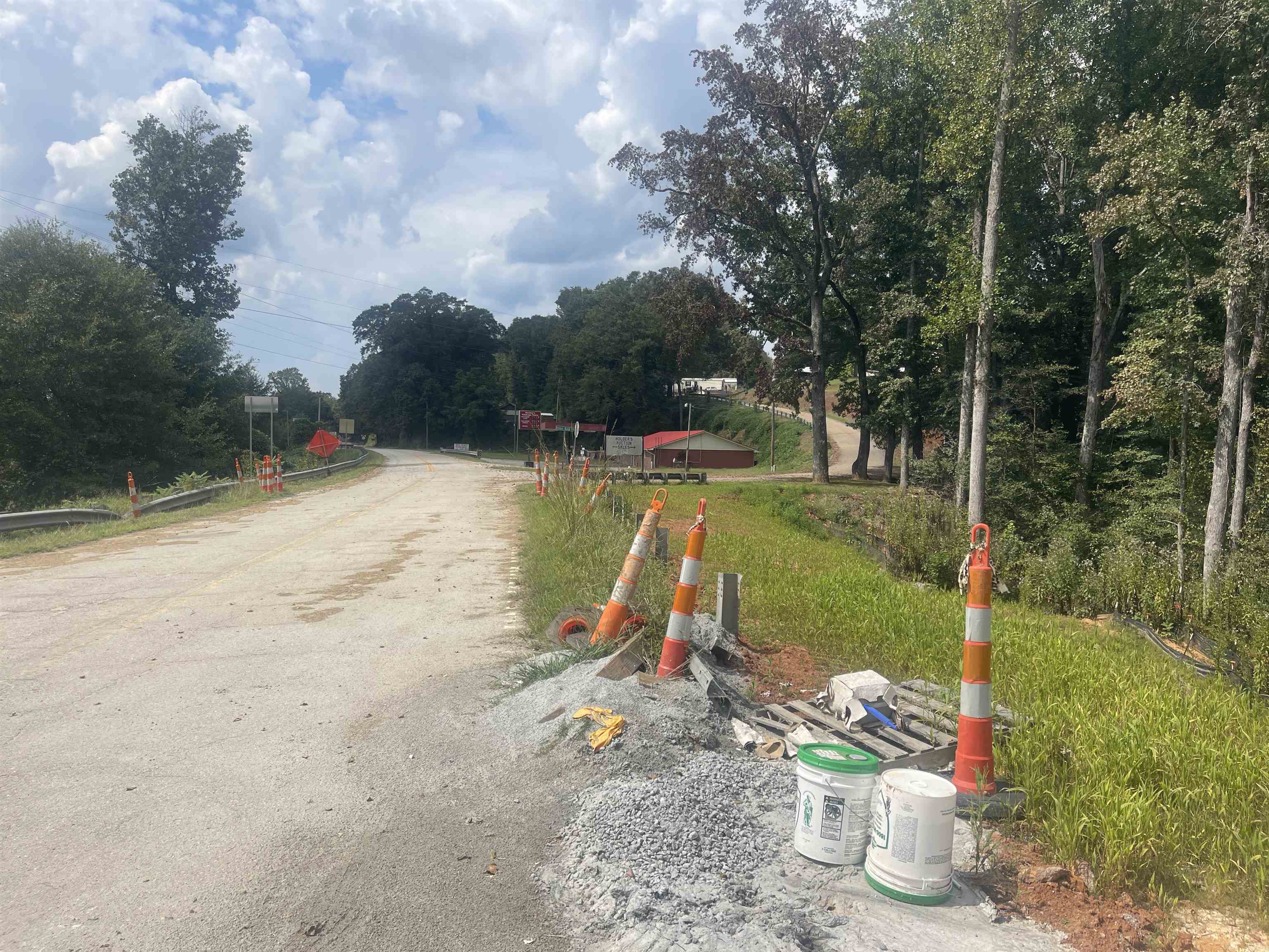 330270 Property Photo 6