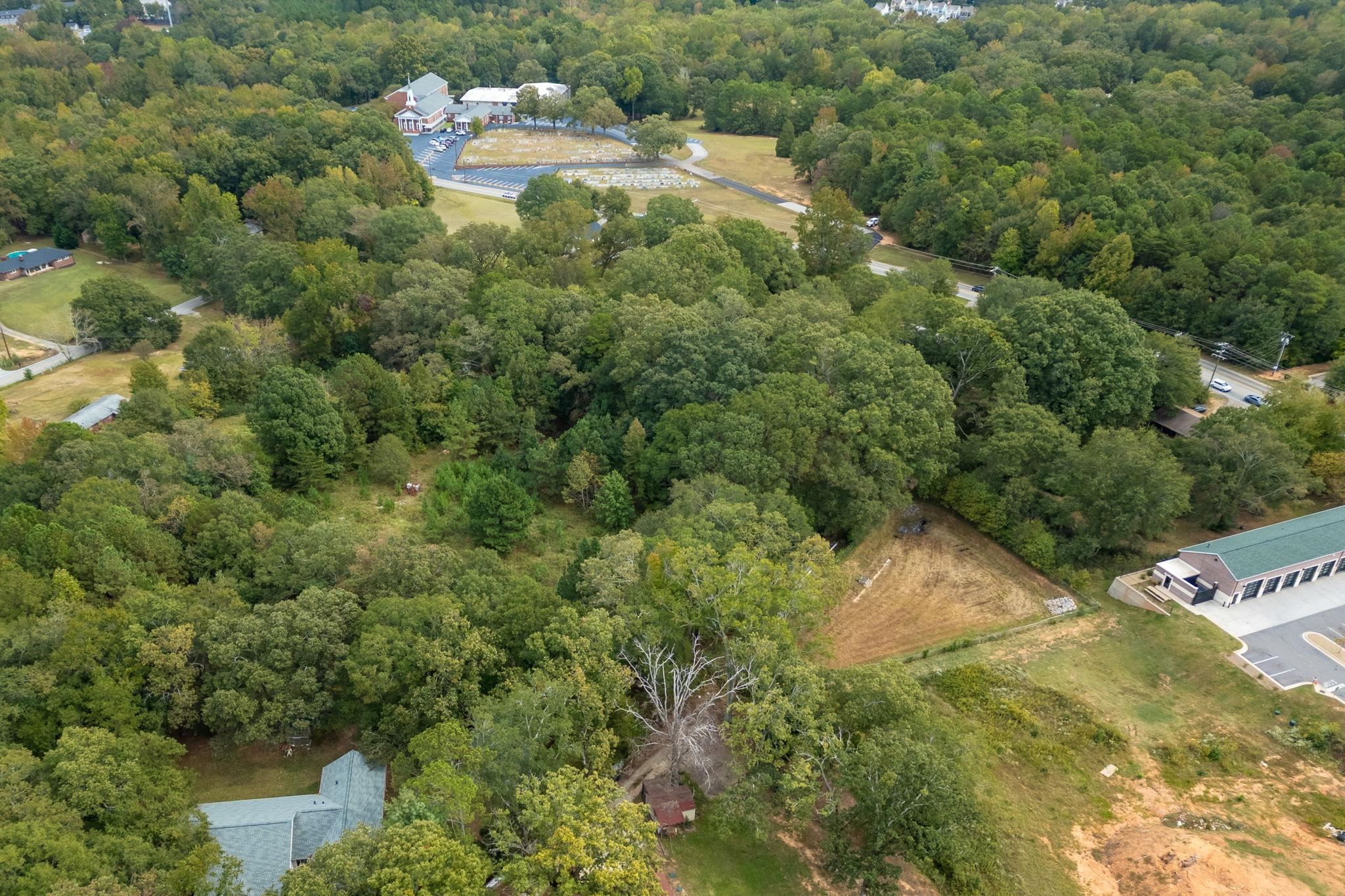 330329 Property Photo 21