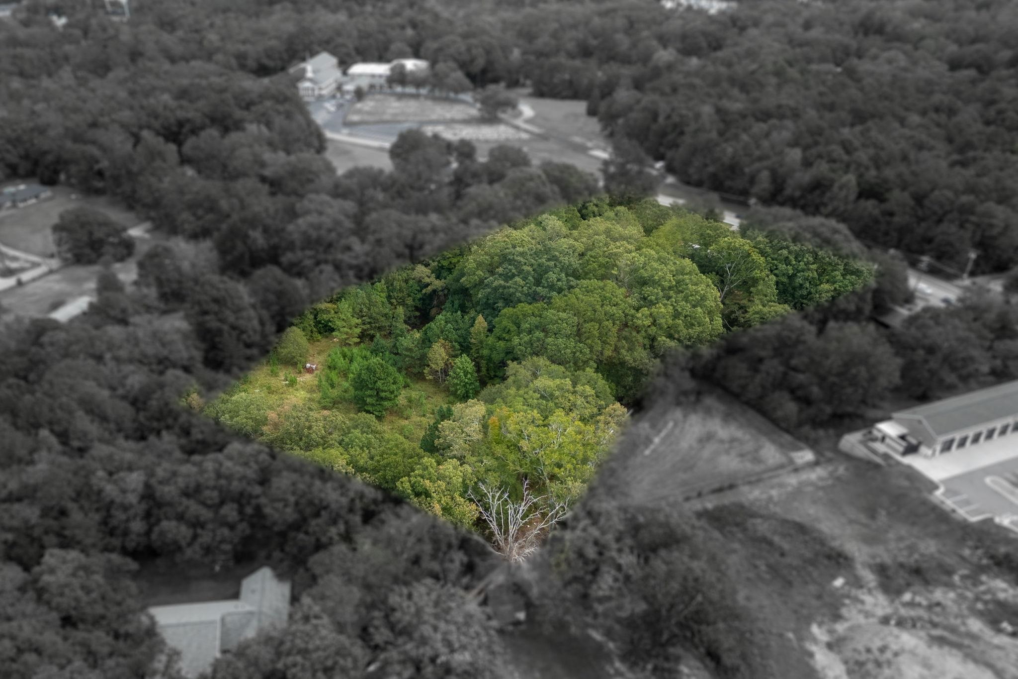 330329 Property Photo 22