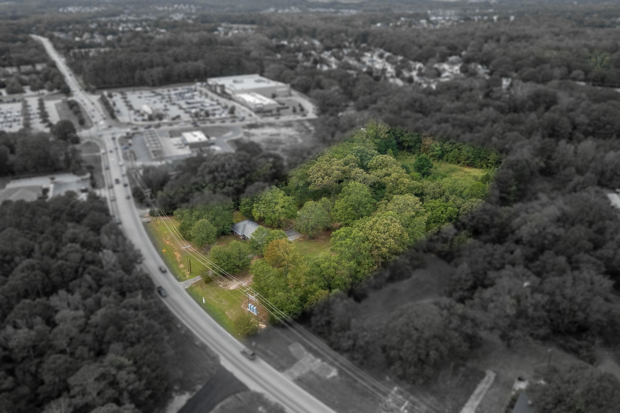 330329 Property Photo 32