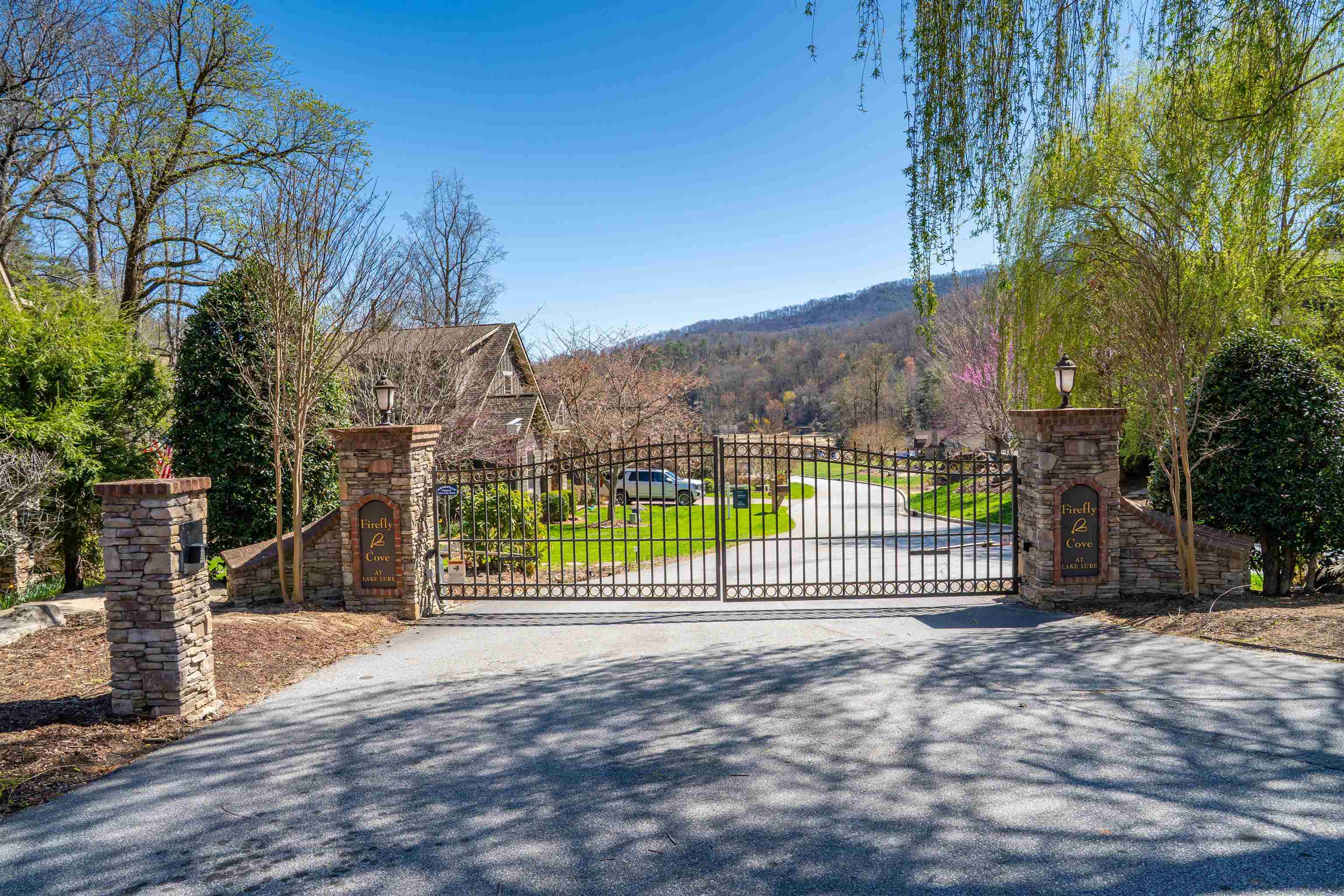 330335 Property Photo 5