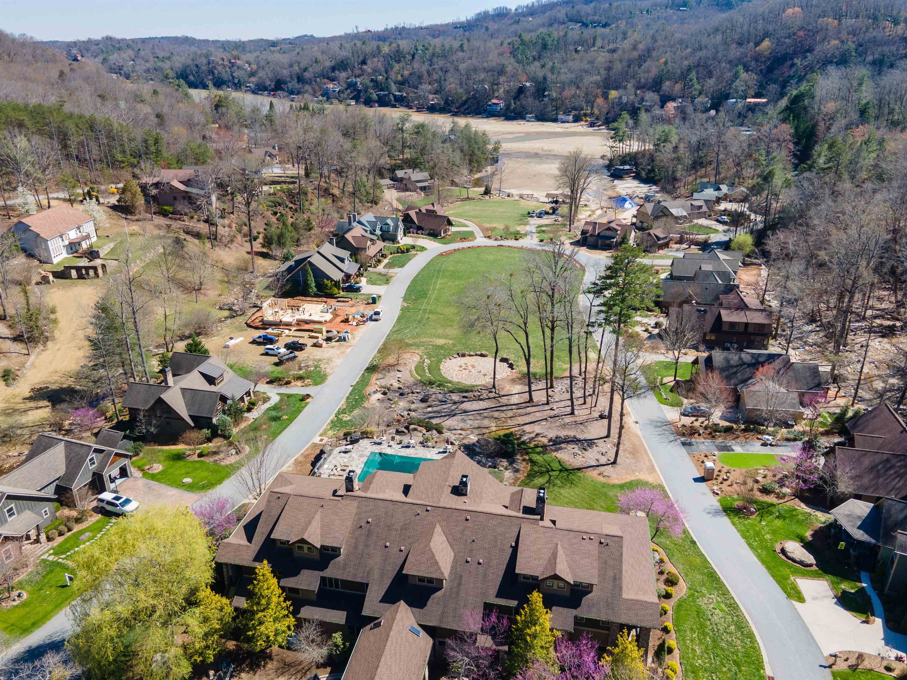 330335 Property Photo 10