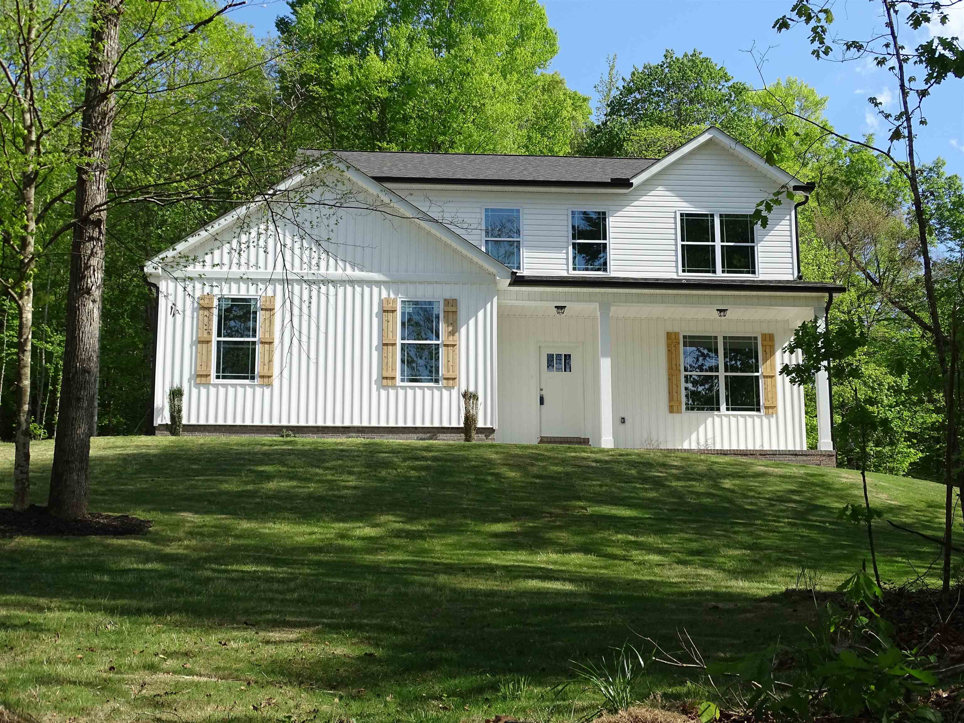 751 Pearson Town Road Property Photo 1