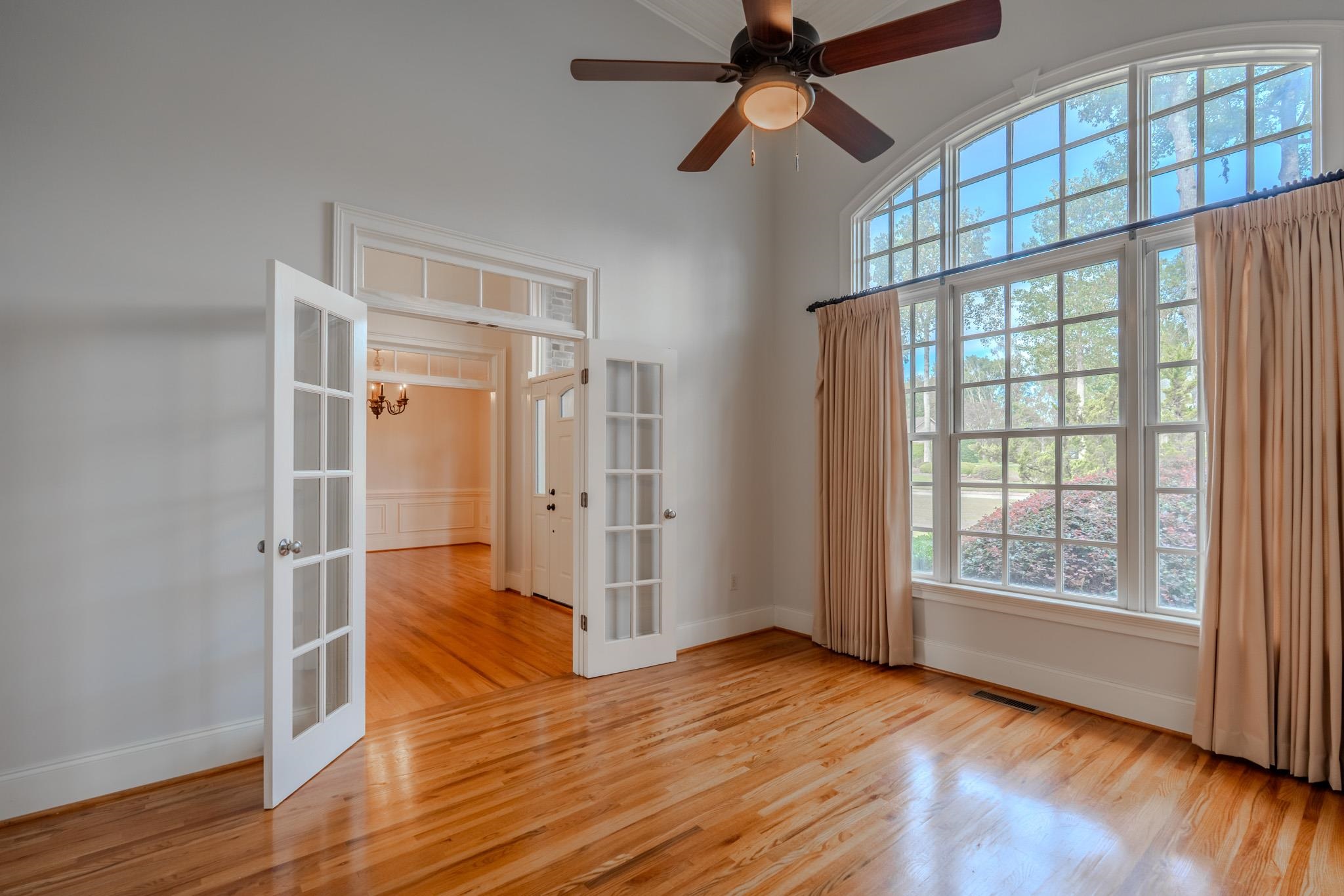 11 Sanibel Oaks Drive Property Photo 10