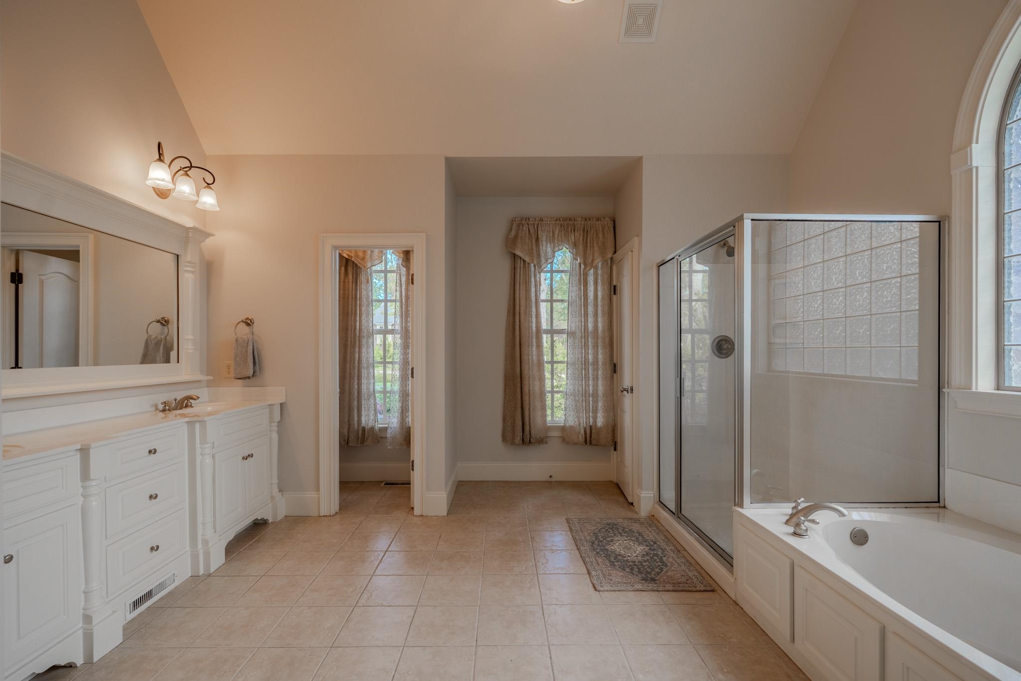 11 Sanibel Oaks Drive Property Photo 12