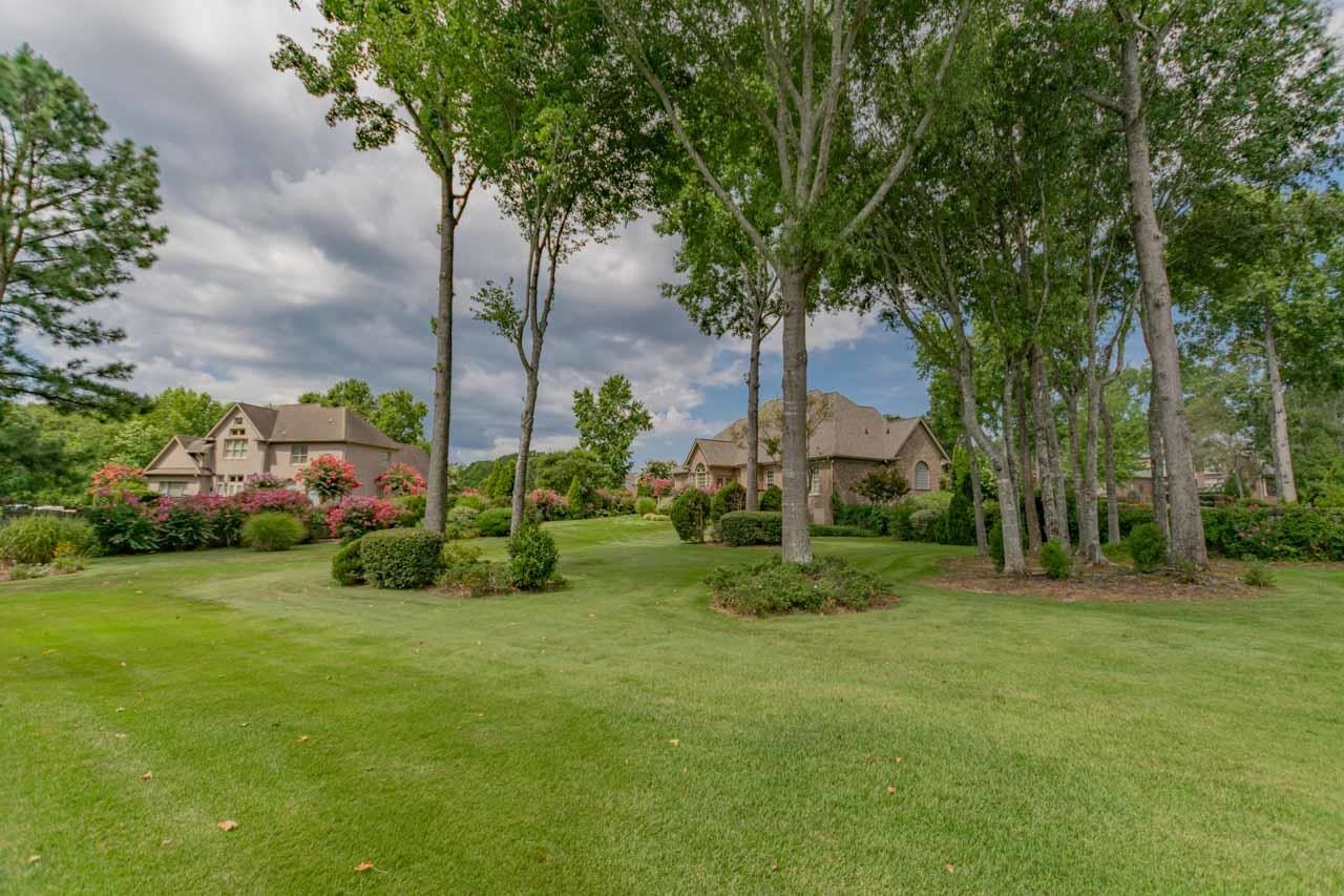 11 Sanibel Oaks Drive Property Photo 18