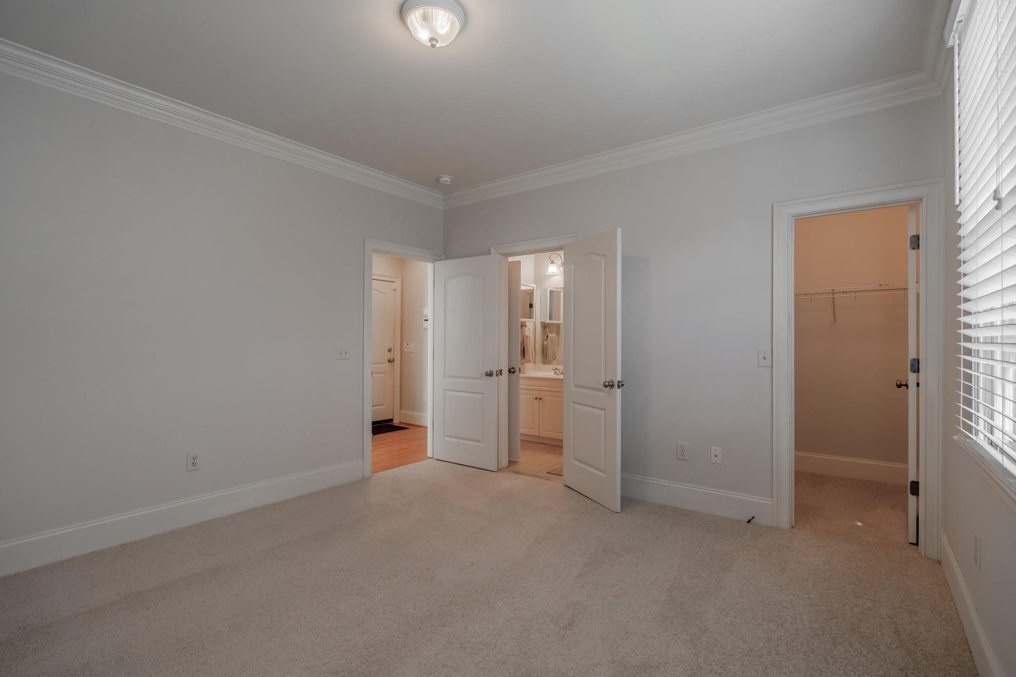 11 Sanibel Oaks Drive Property Photo 27