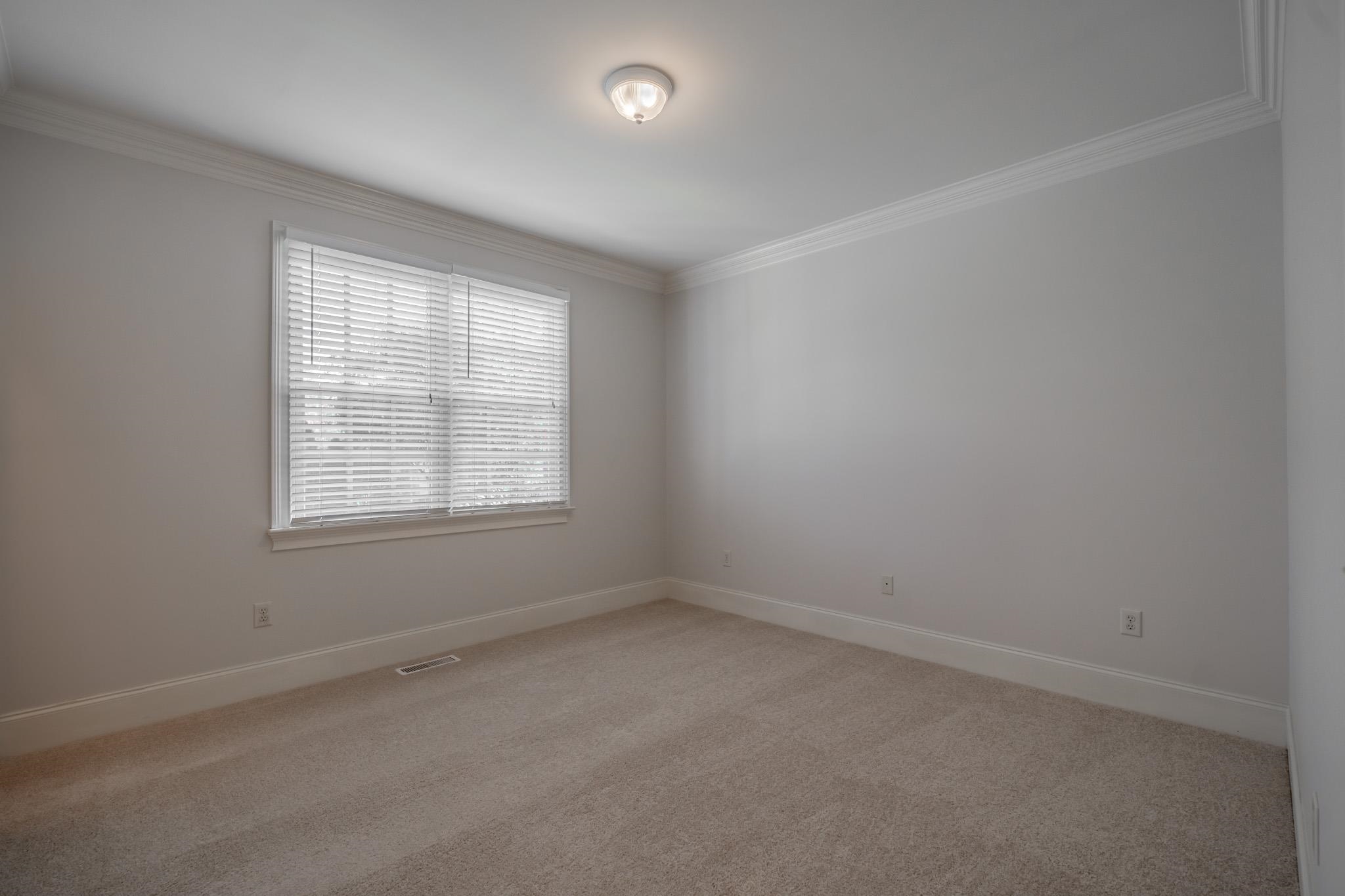 11 Sanibel Oaks Drive Property Photo 29