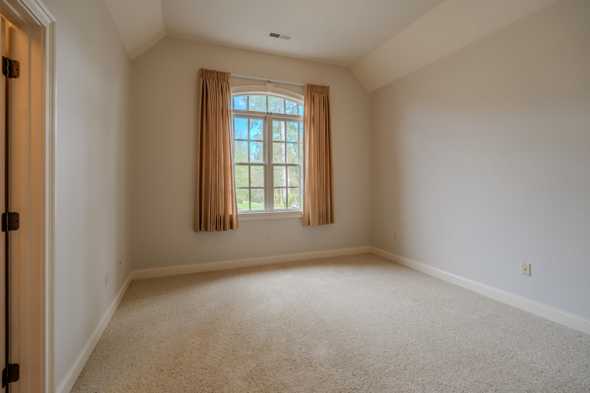 11 Sanibel Oaks Drive Property Photo 37