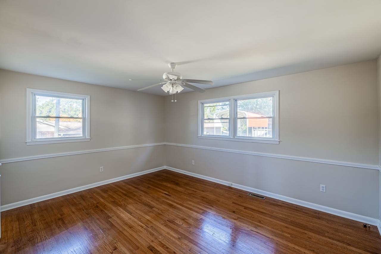 917 Beverly Drive Property Photo 7