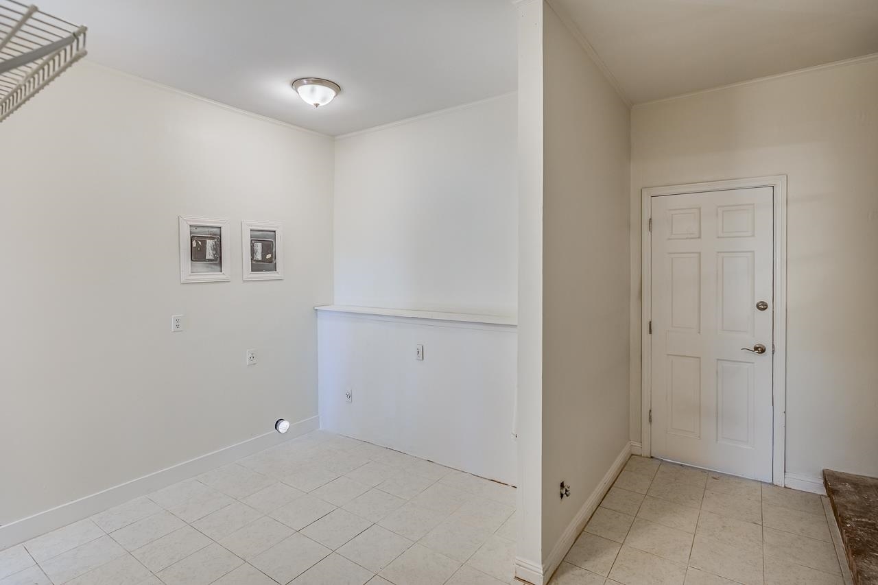 917 Beverly Drive Property Photo 18