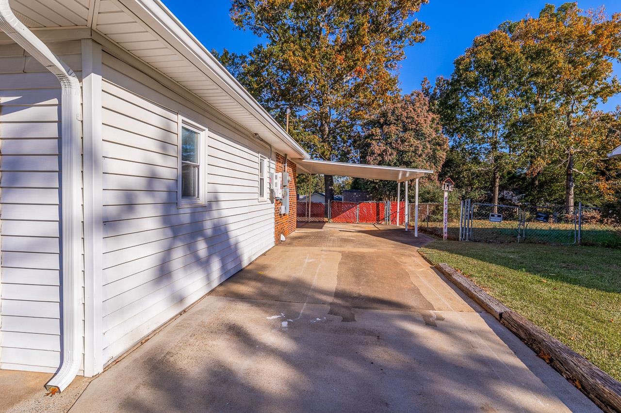 917 Beverly Drive Property Photo 24