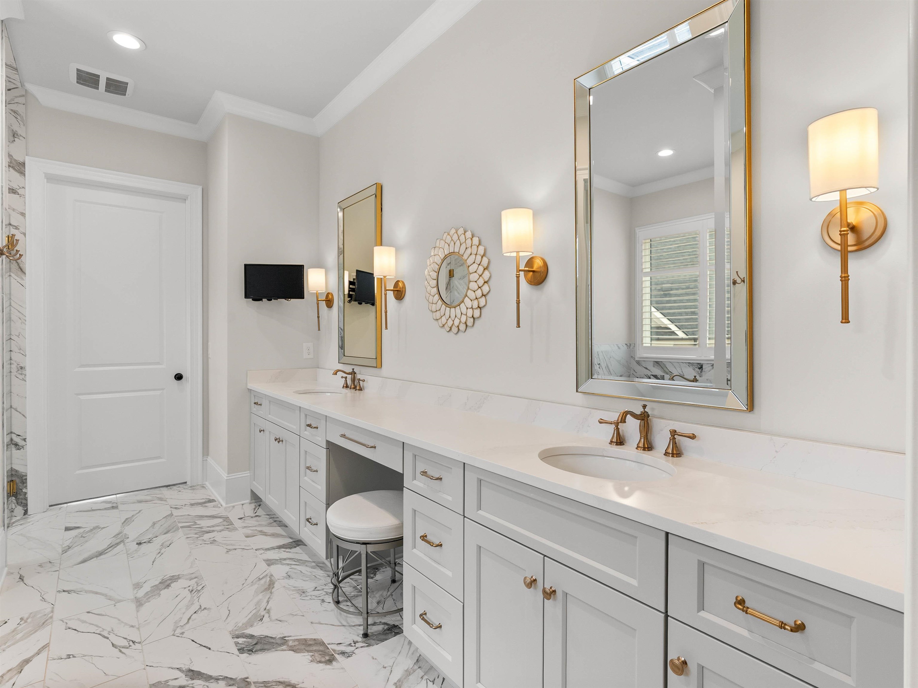 630 Rouen Court Property Photo 20